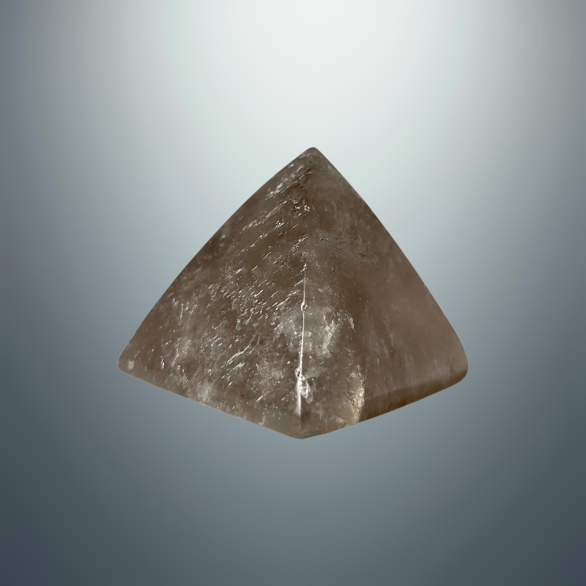 #piezas únicas_pirámide cuarzo ahumado 1