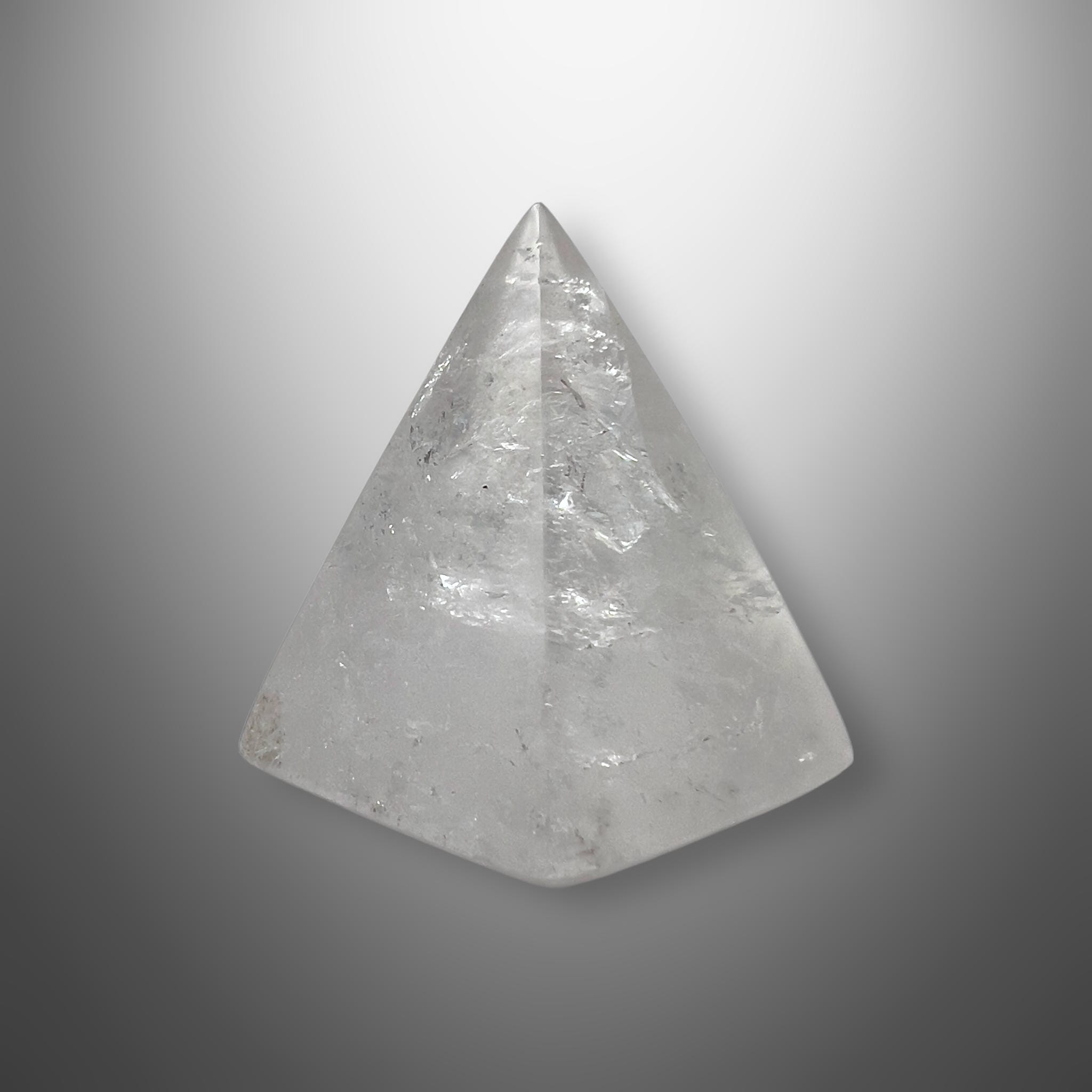 #piezas únicas_pirámide cuarzo 1