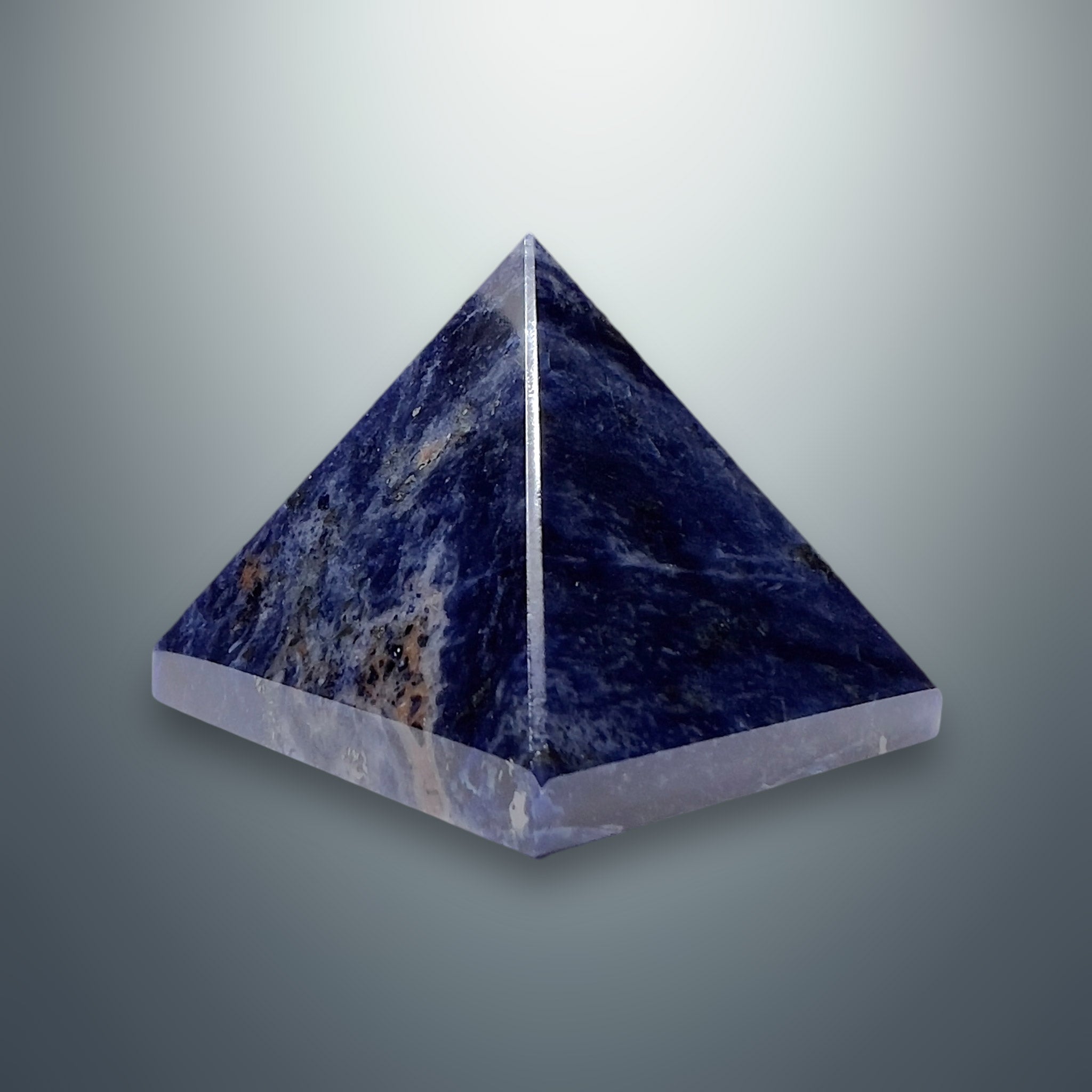 #piezas únicas_pirámide sodalita 1