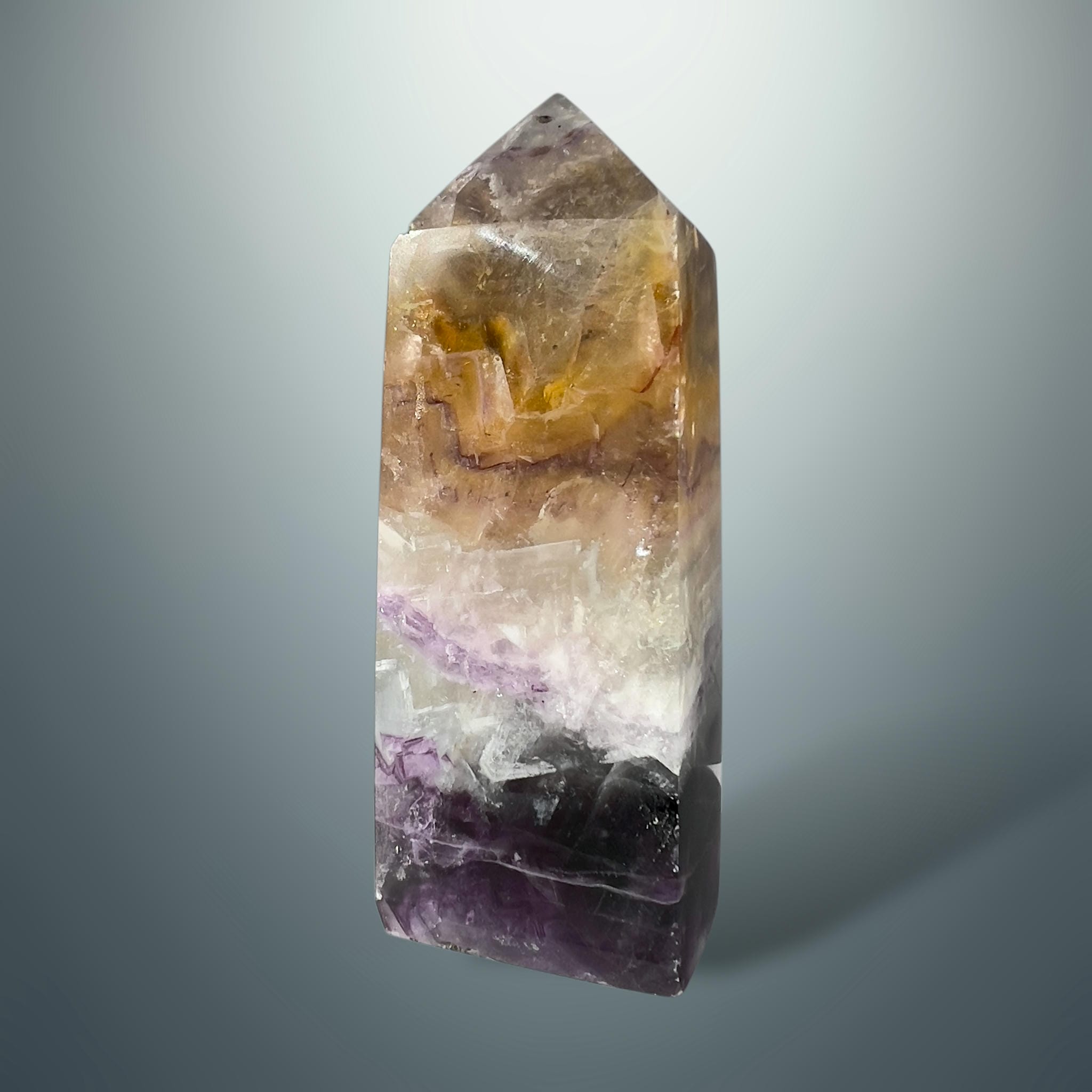 #piezas únicas_torre fluorita multicolor 1