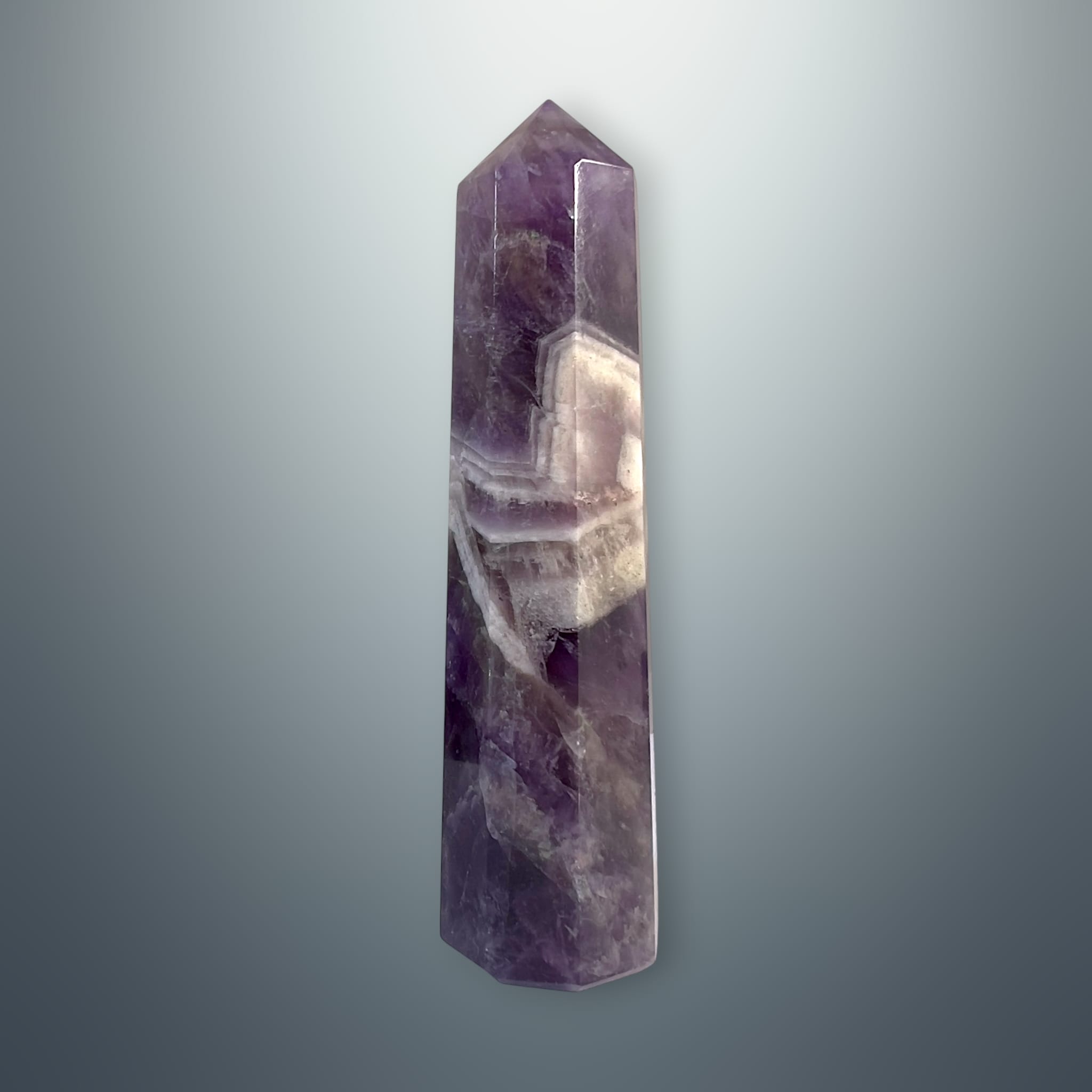 #piezas únicas_torre hexagonal amatista chevron 1