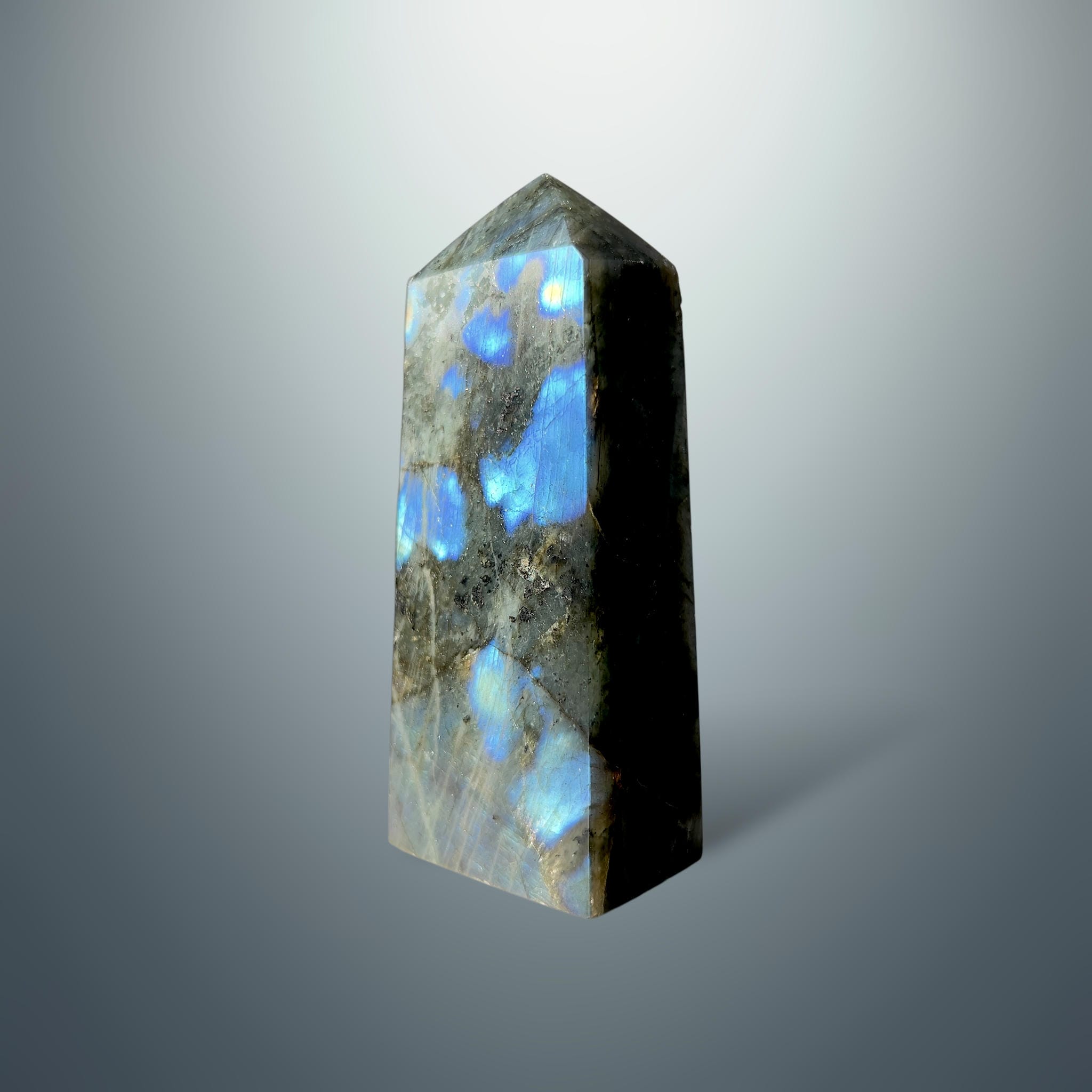 #piezas únicas_torre labradorita 1