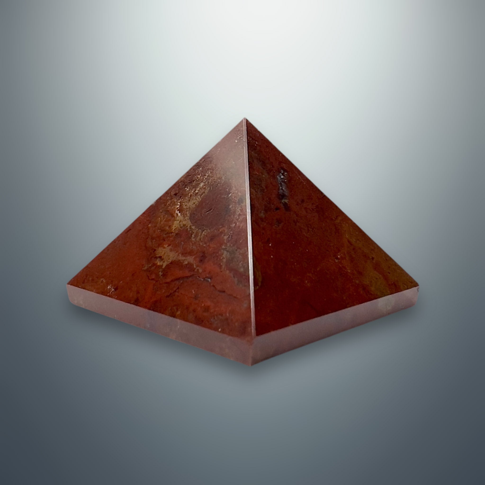 #piezas únicas_pirámide jaspe rojo 1