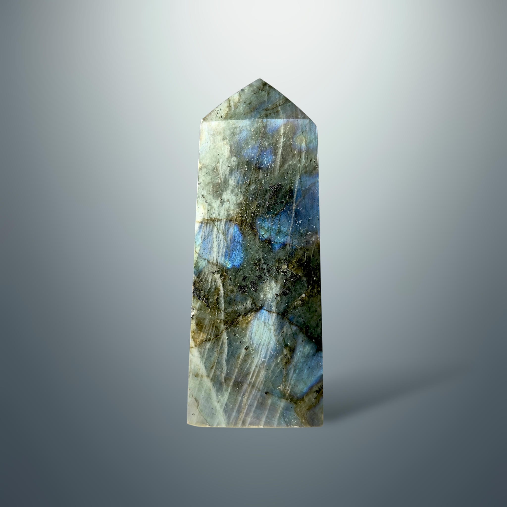 #piezas únicas_torre labradorita 1