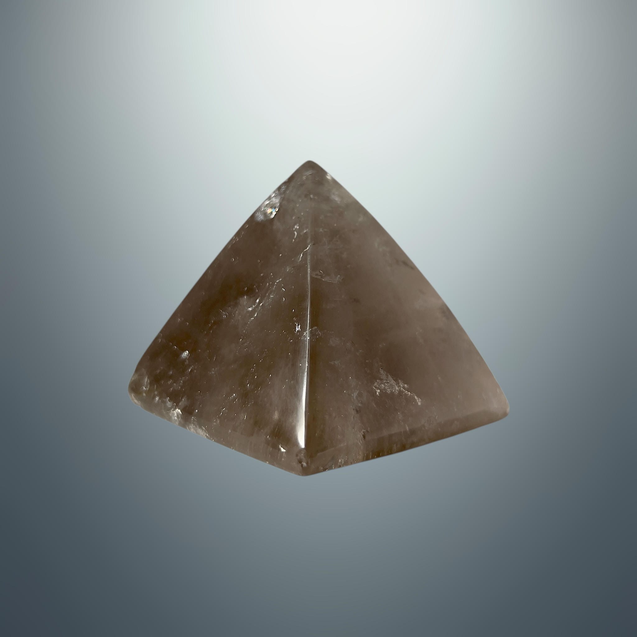 #piezas únicas_pirámide cuarzo ahumado 1