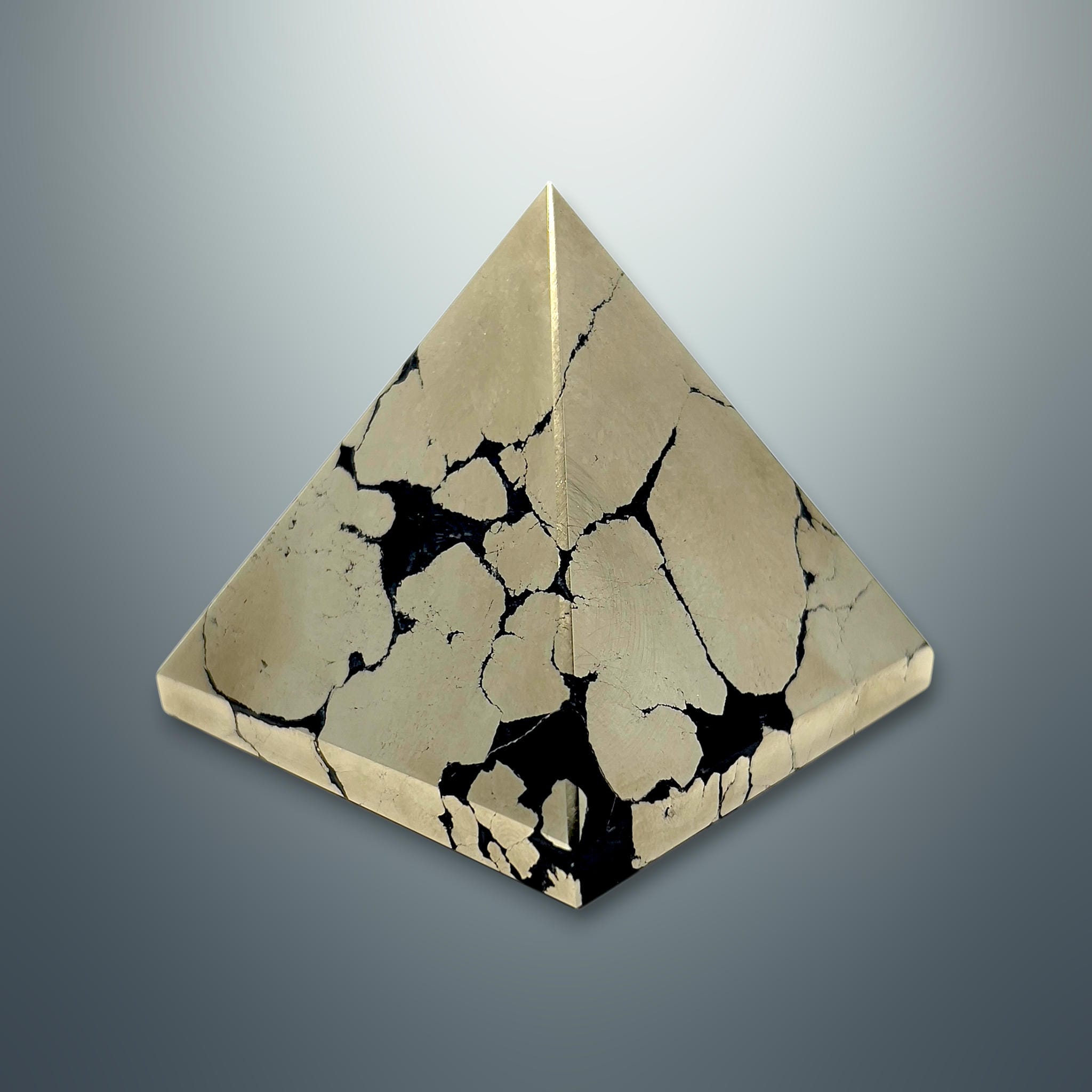 #piezas únicas_pirámide pirita 1