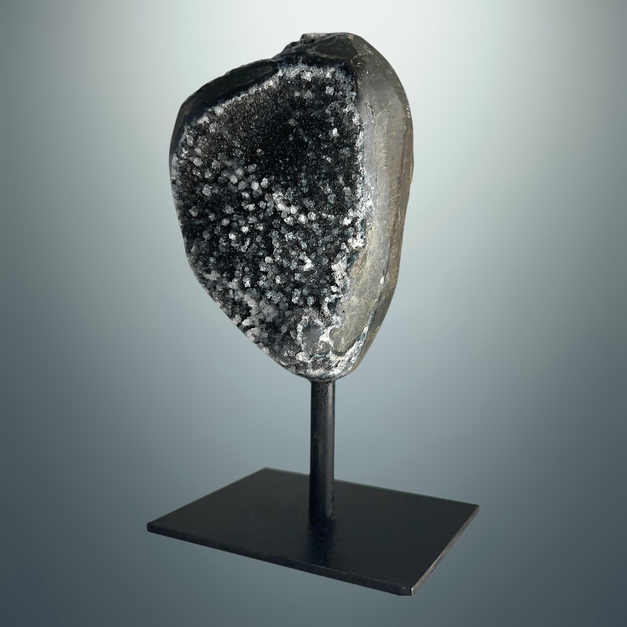 #piezas únicas_geoda amatista negra 1