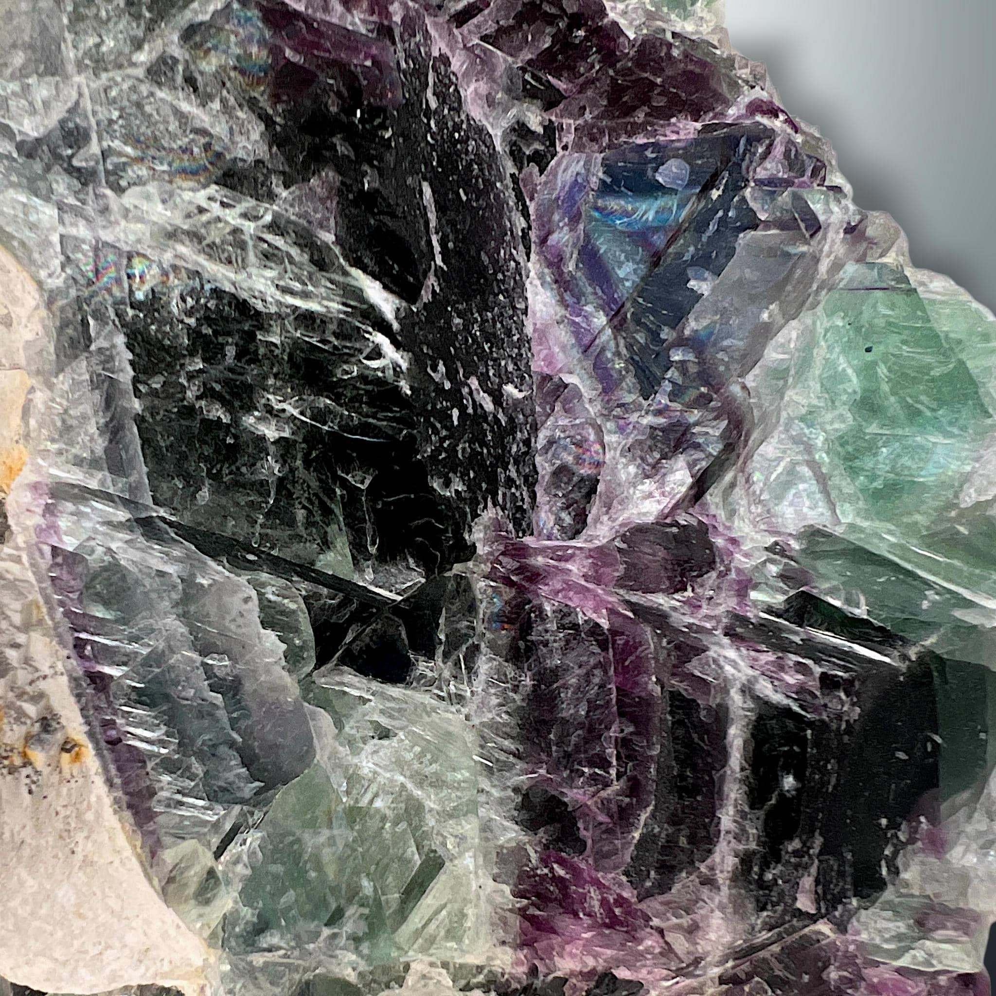 #piezas únicas_fluorita multicolor en bruto 13