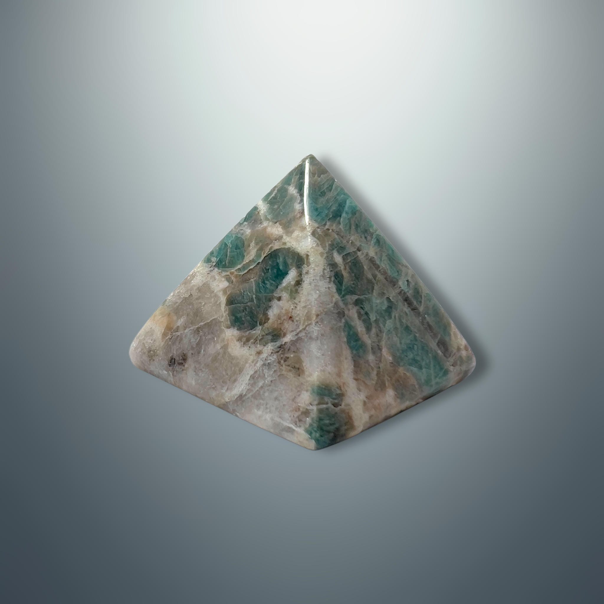 #piezas únicas_pirámide amazonita 2