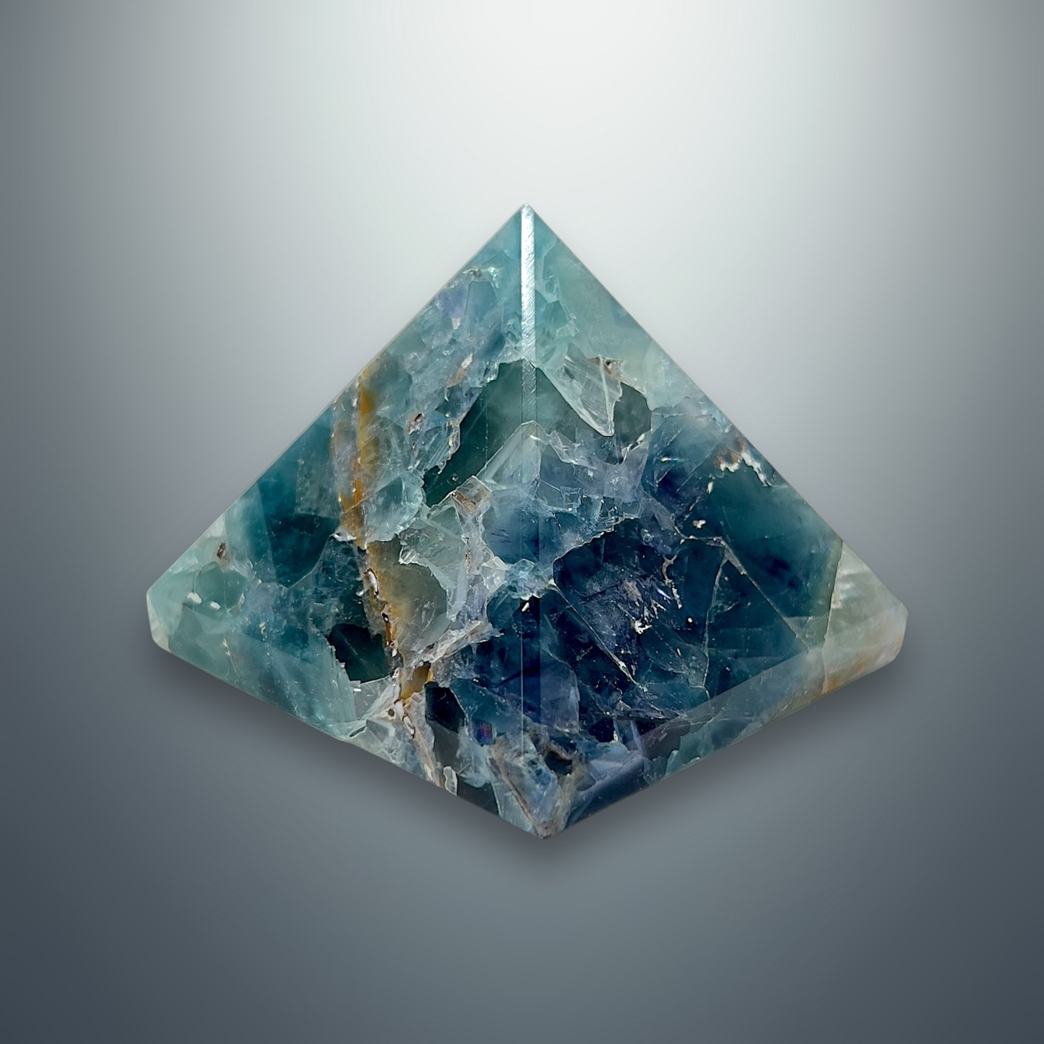 #piezas únicas_pirámide fluorita verde 2