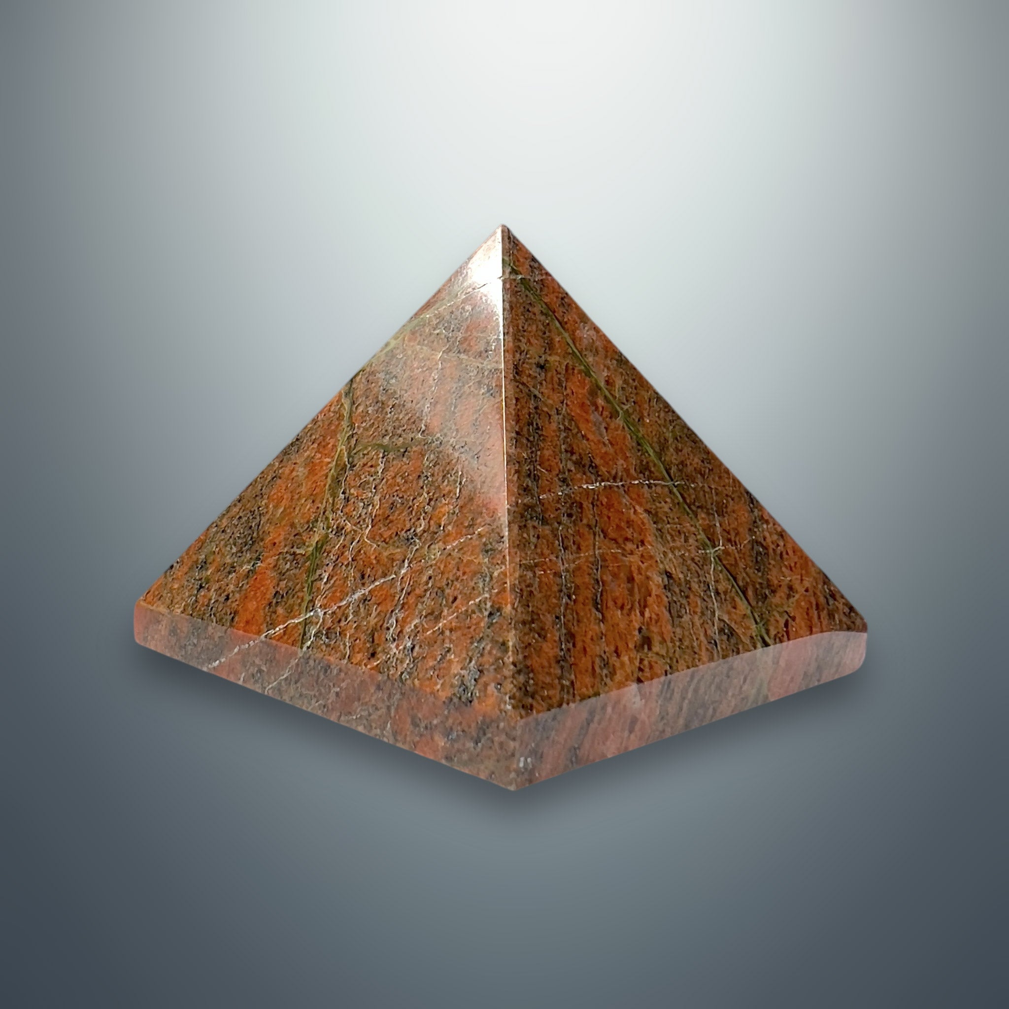 #piezas únicas_pirámide unakita 2