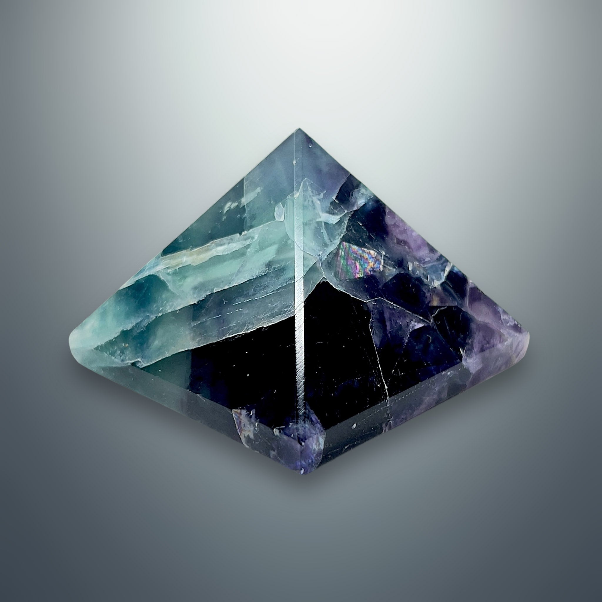 #piezas únicas_pirámide fluorita multicolor 3