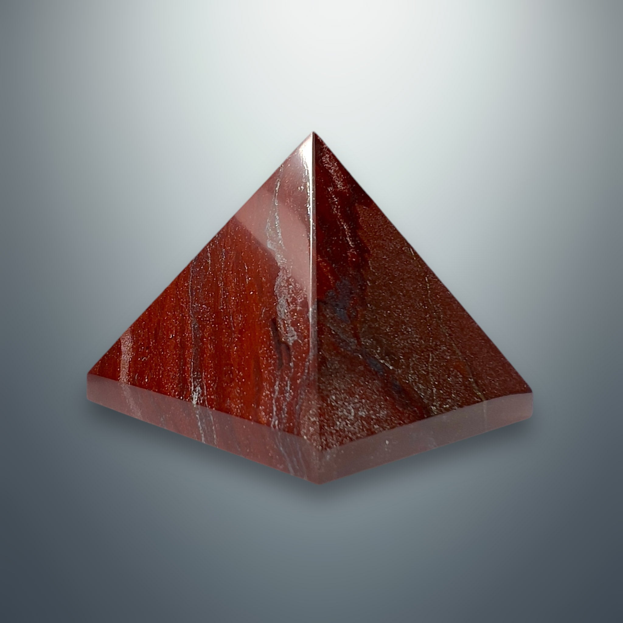 #piezas únicas_pirámide jaspe rojo 3