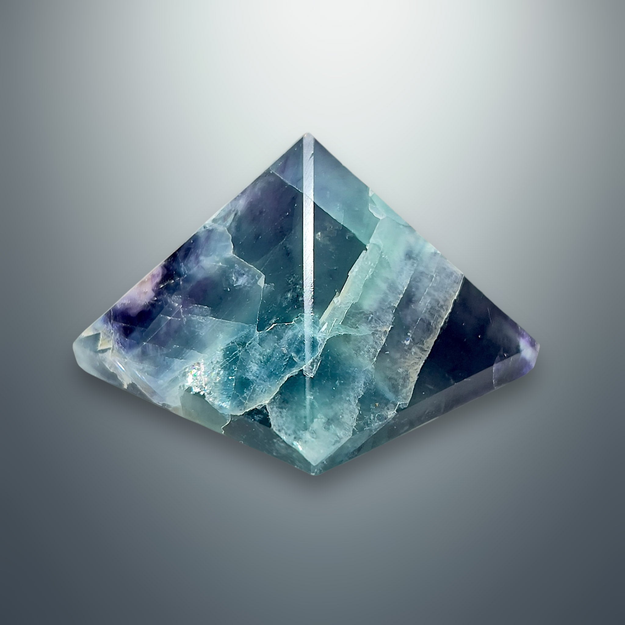 #piezas únicas_pirámide fluorita multicolor 3