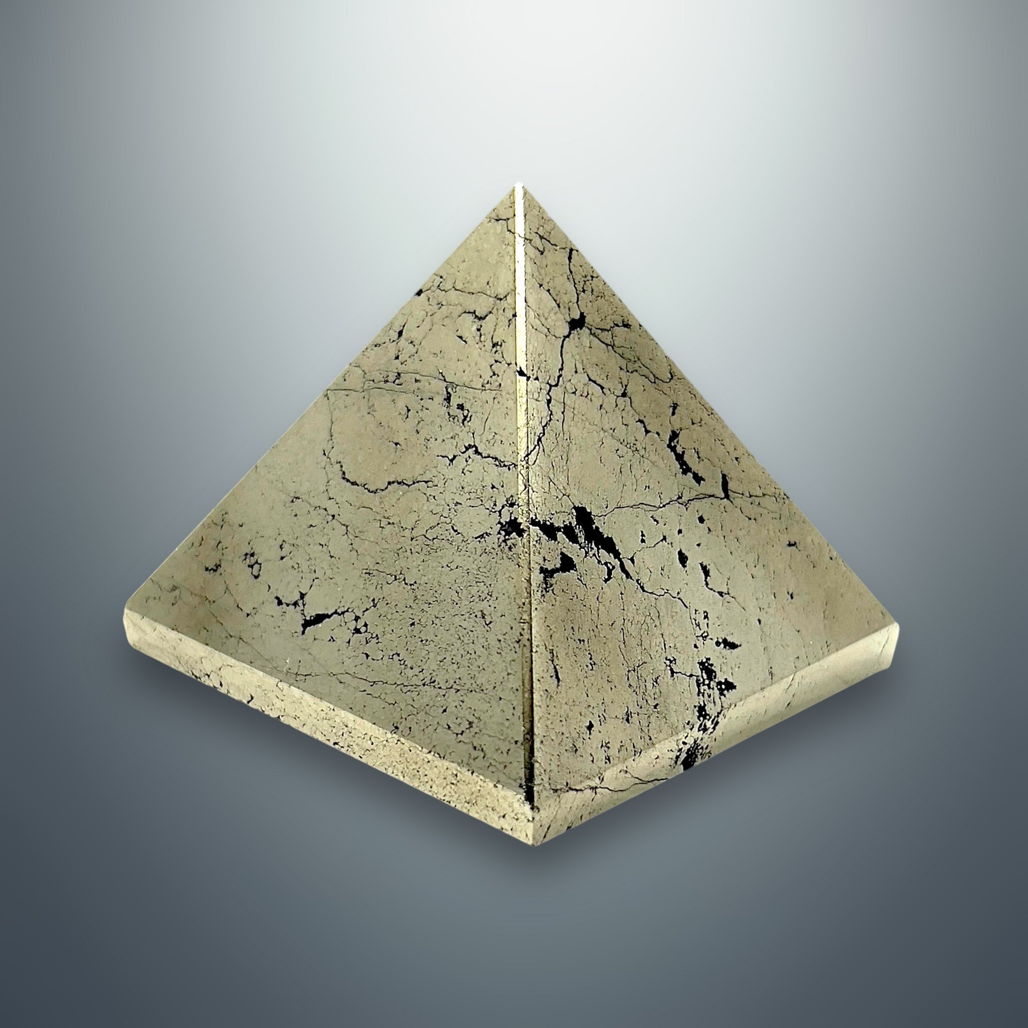 #piezas únicas_pirámide pirita 3