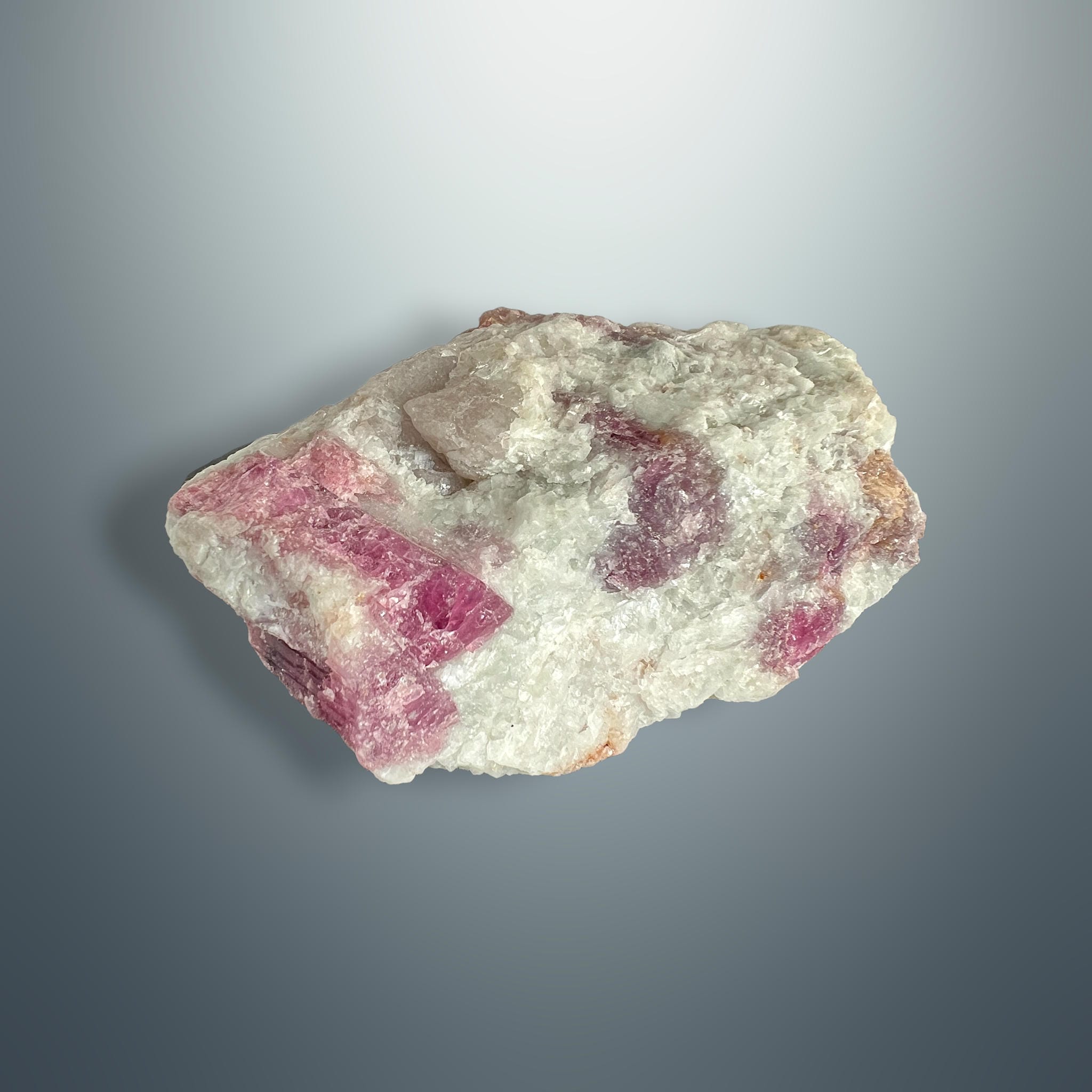 #piezas únicas_turmalina rosa en albita - bruto 3