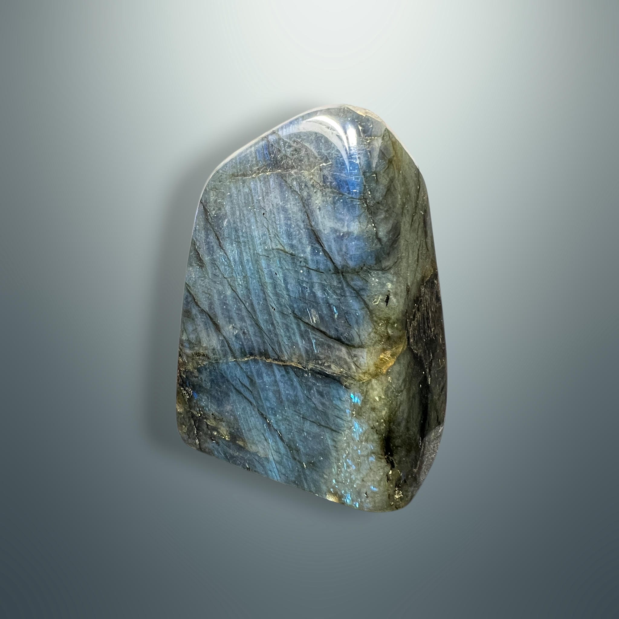 #piezas únicas_labradorita en forma libre 3