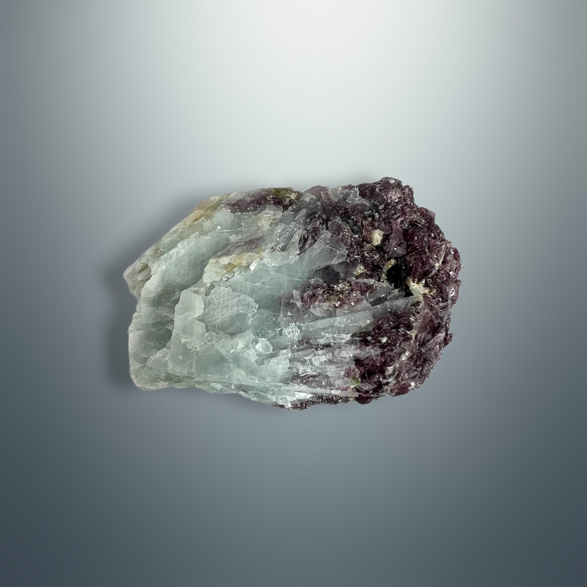 #piezas únicas_lepidolita en matriz de cuarzo 3