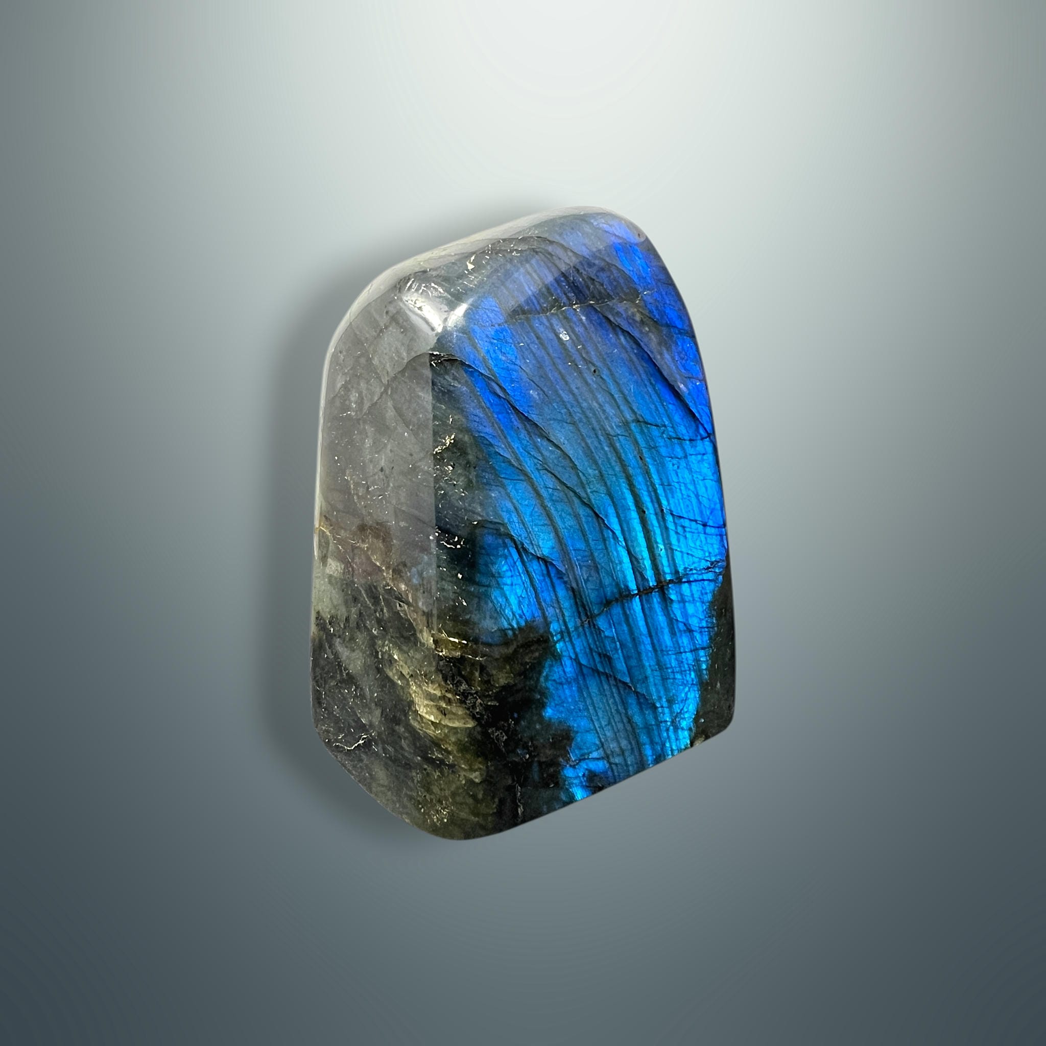 #piezas únicas_labradorita en forma libre 3