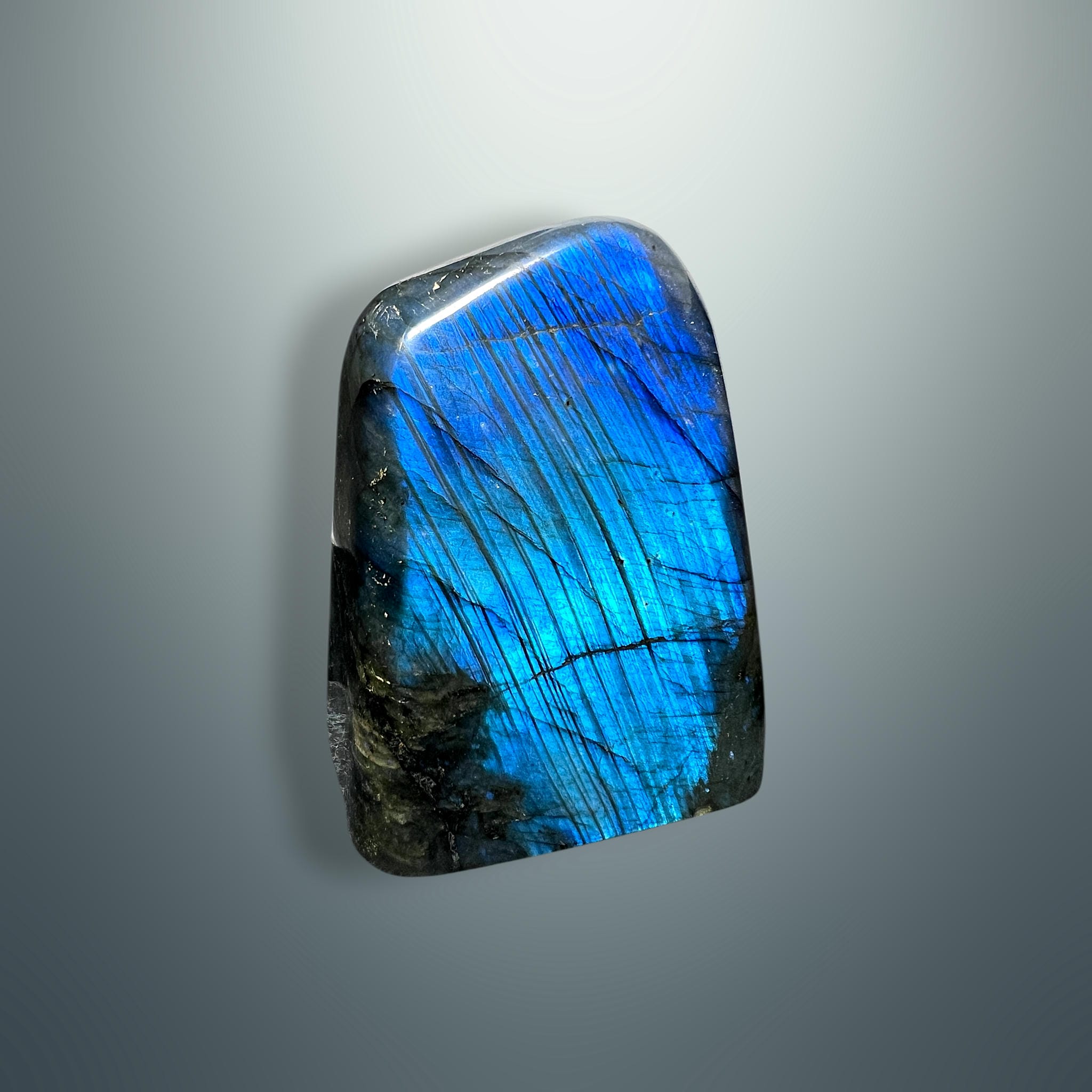 #piezas únicas_labradorita en forma libre 3