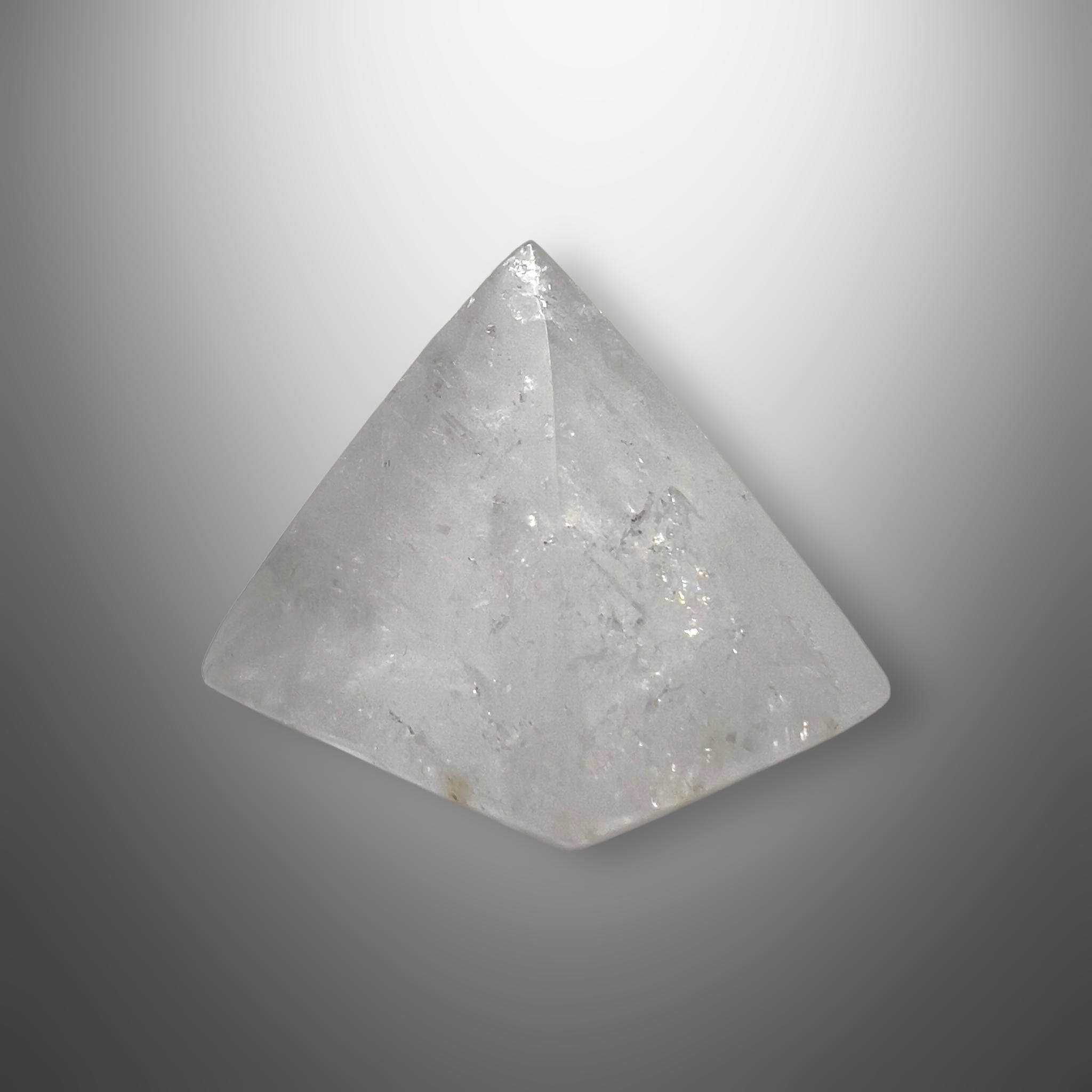 #piezas únicas_pirámide cuarzo 4