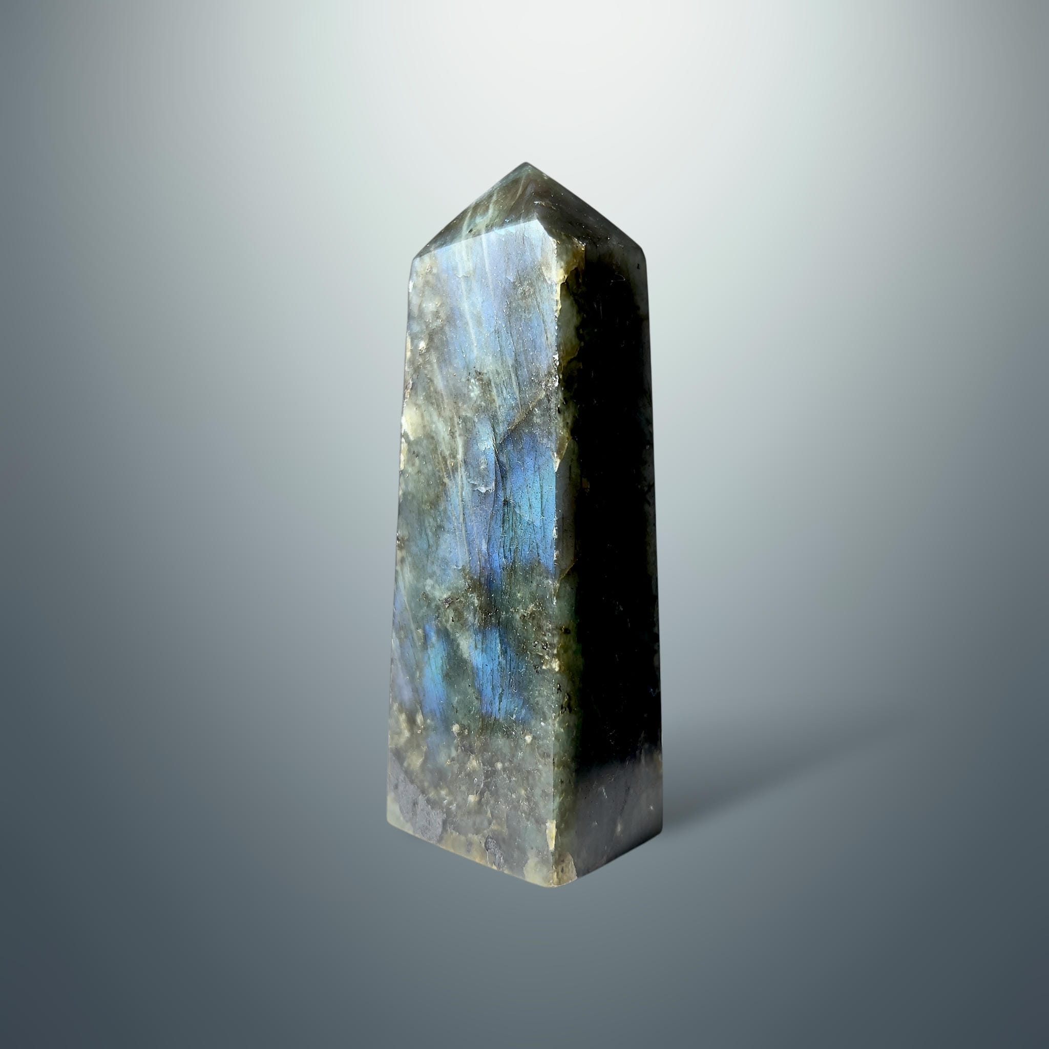 #piezas únicas_torre labradorita 4