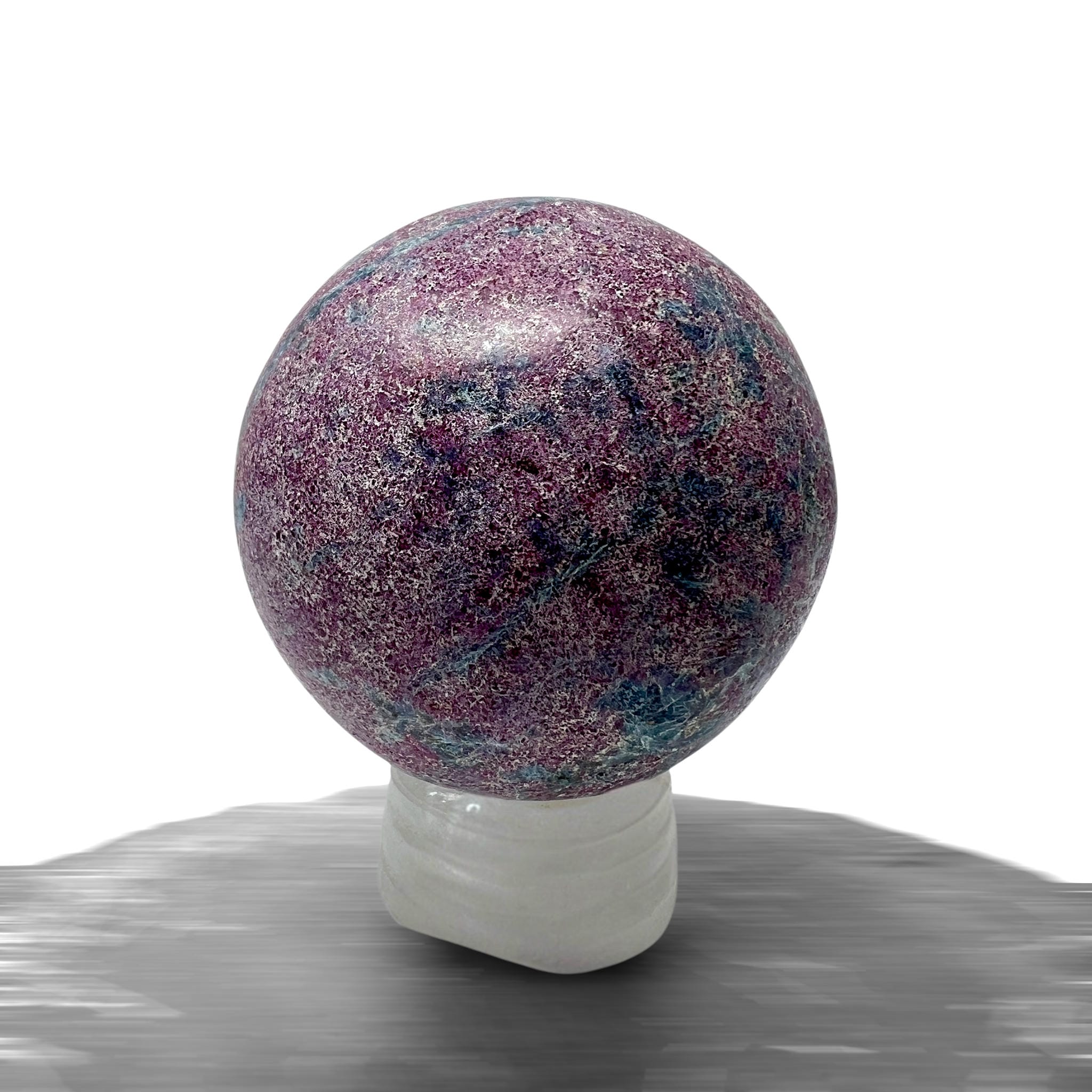 #piezas únicas_esfera rubí en fucsita con cianita 4