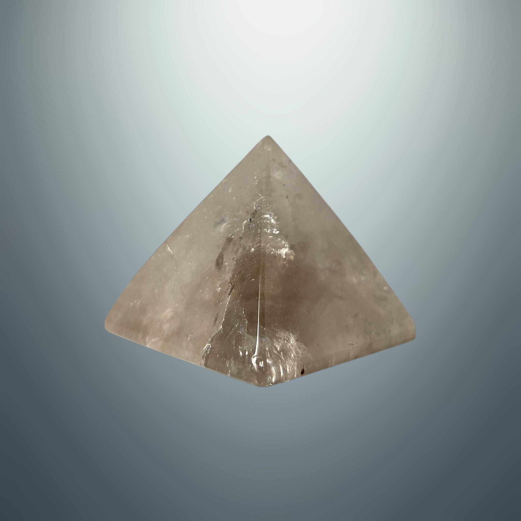 #piezas únicas_pirámide cuarzo ahumado 4