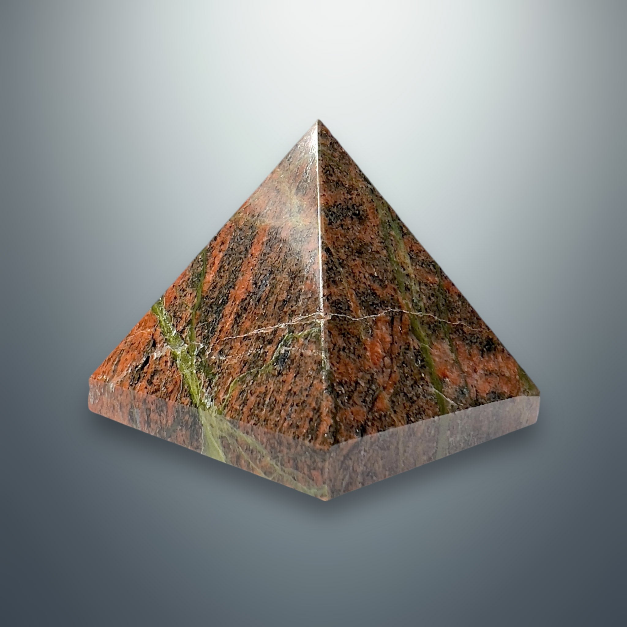 #piezas únicas_pirámide unakita 4