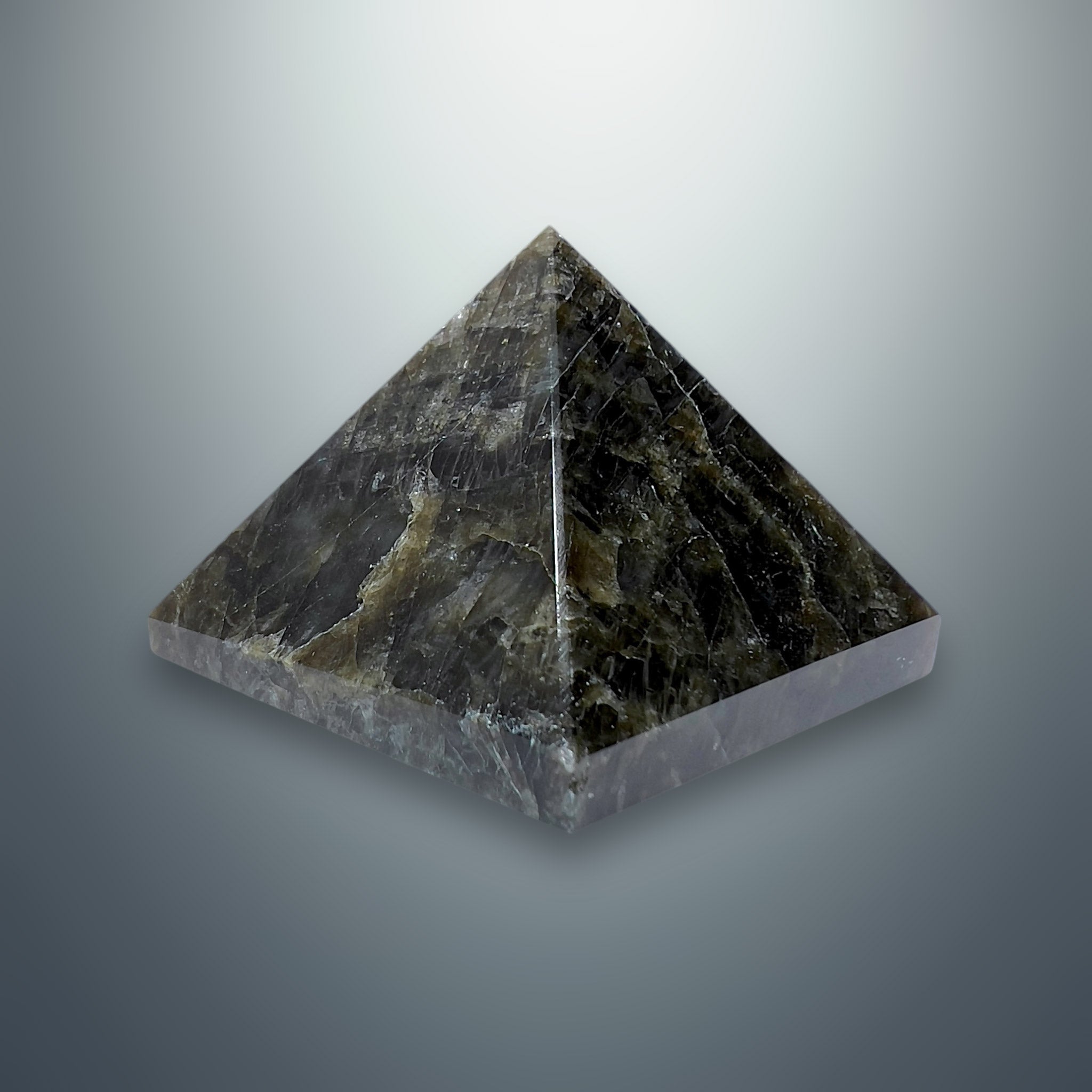 #piezas únicas_pirámide labradorita 4