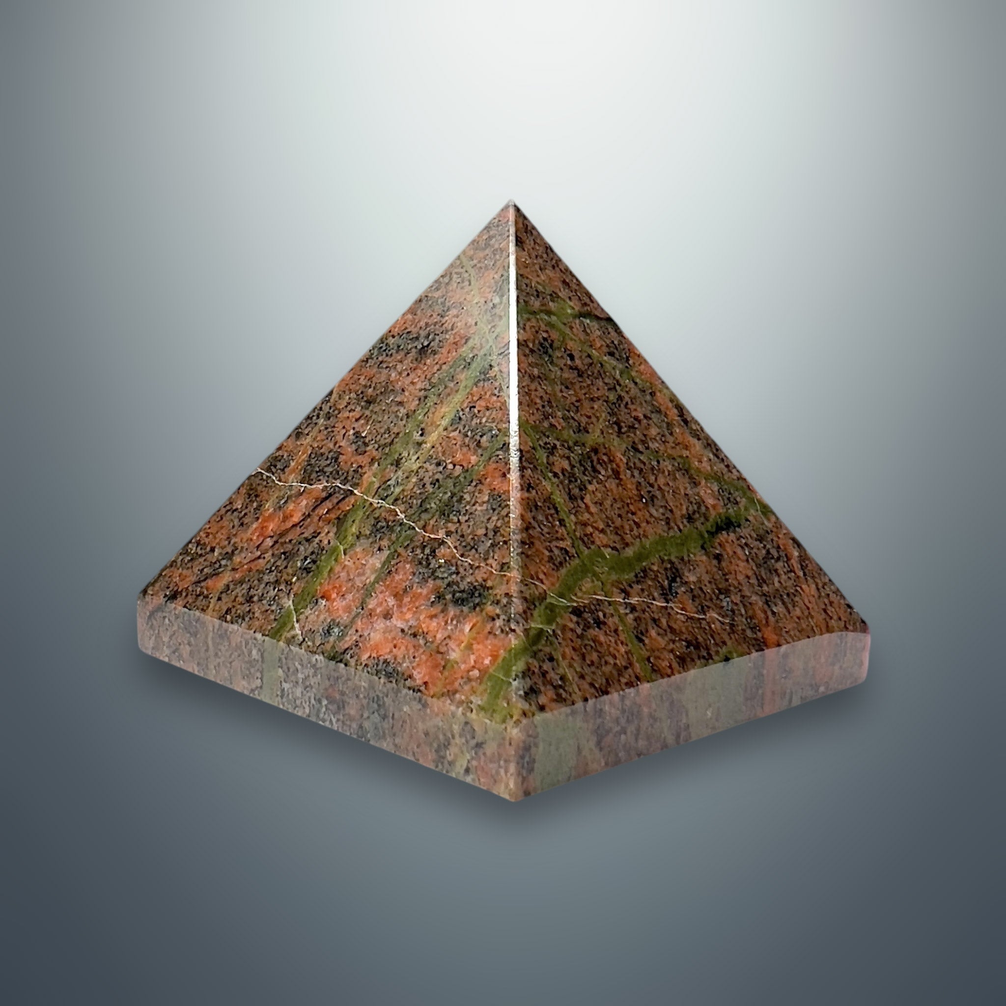 #piezas únicas_pirámide unakita 4