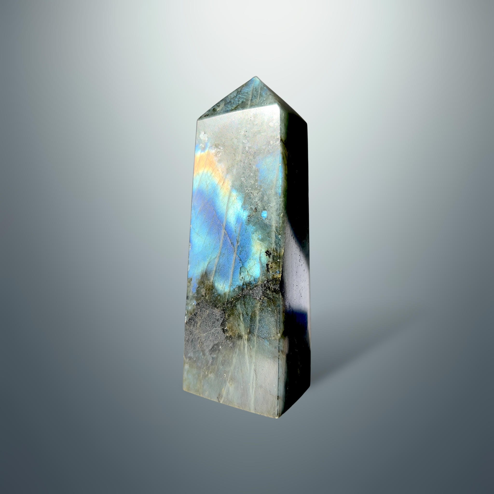 #piezas únicas_torre labradorita 4