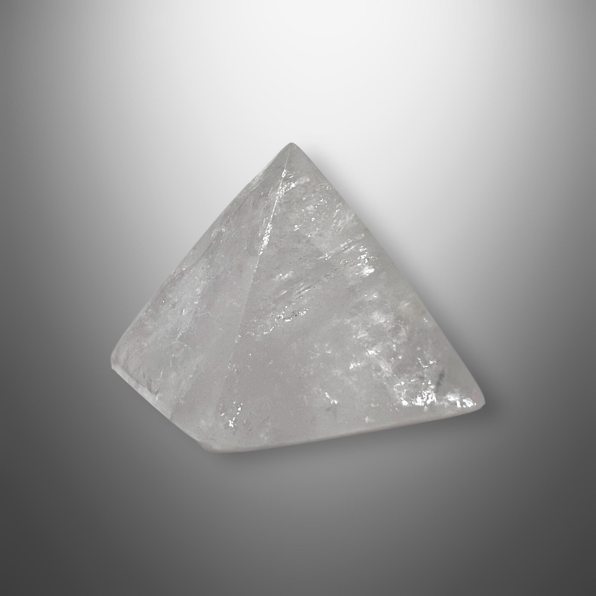 #piezas únicas_pirámide cuarzo 4