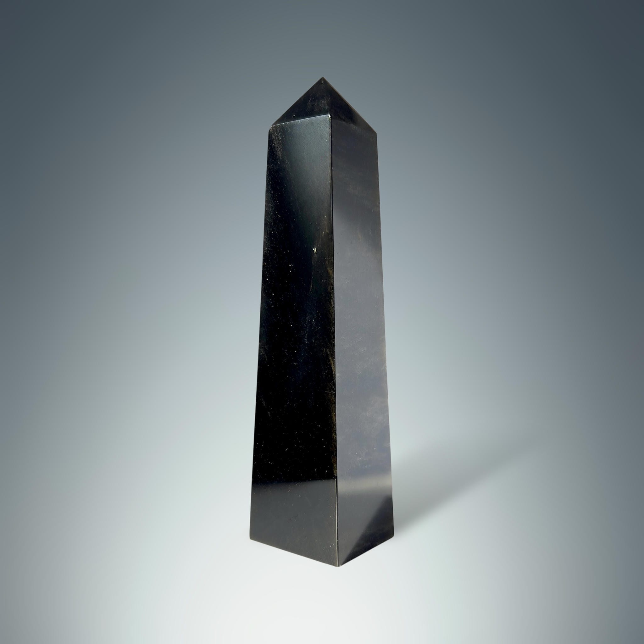 #piezas únicas_torre obsidiana oro 5