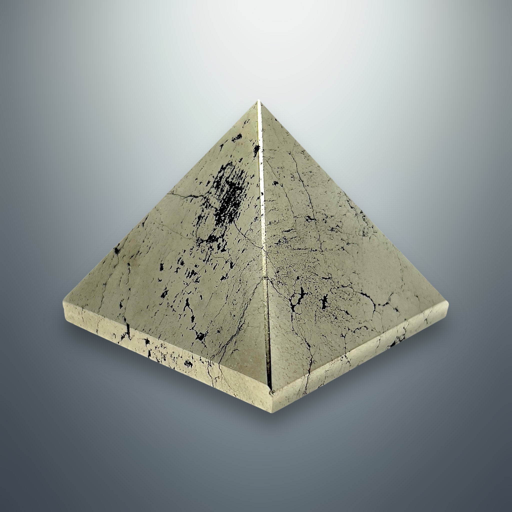 #piezas únicas_pirámide pirita 5