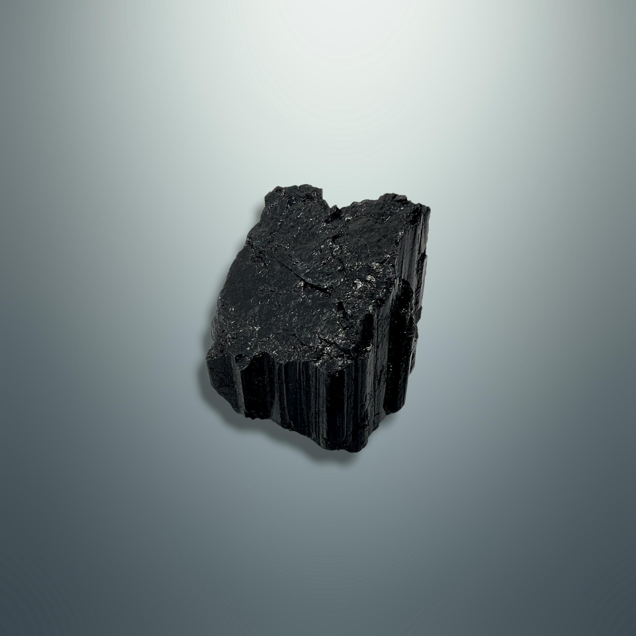 #piezas únicas_turmalina negra en bruto 5