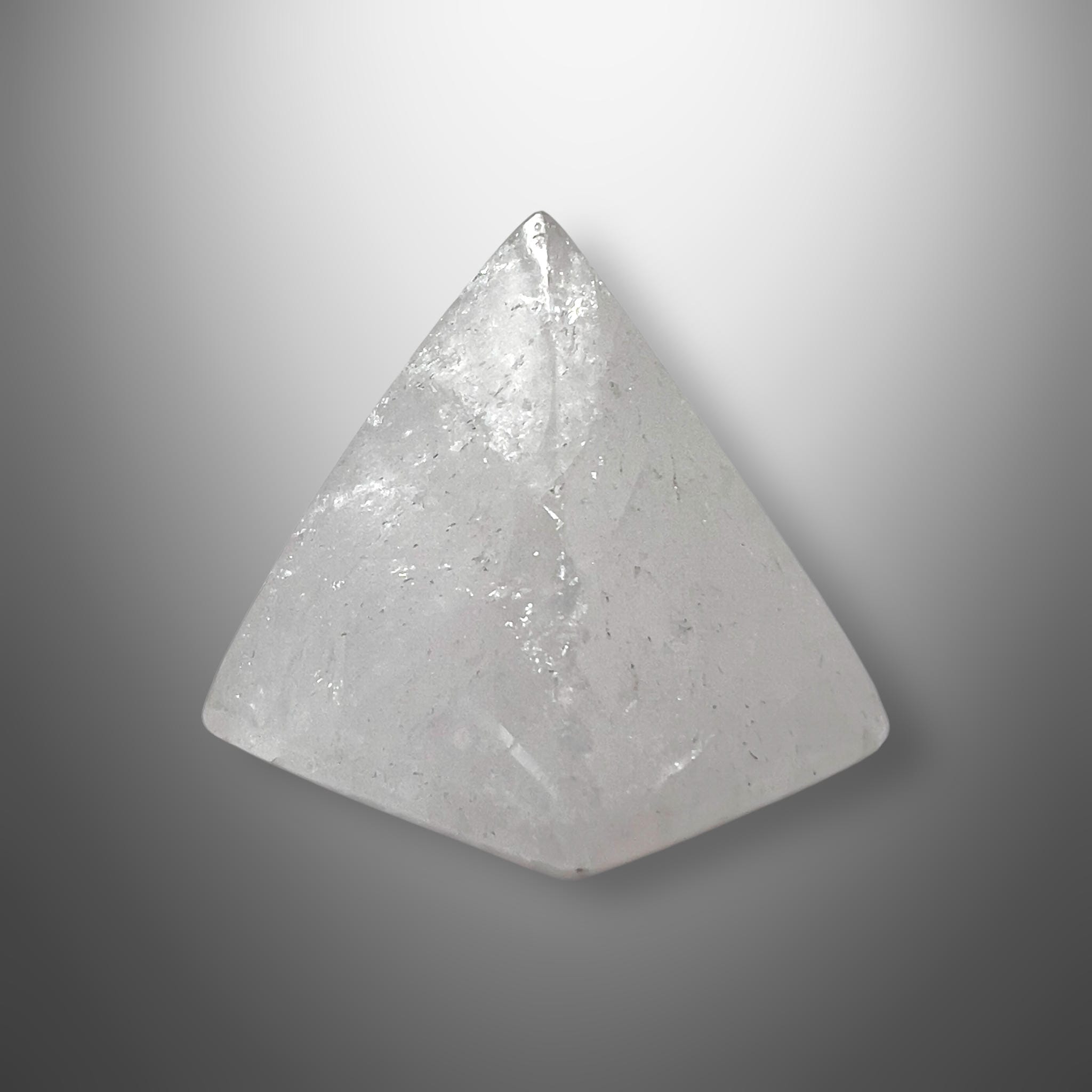 #piezas únicas_pirámide cuarzo 6