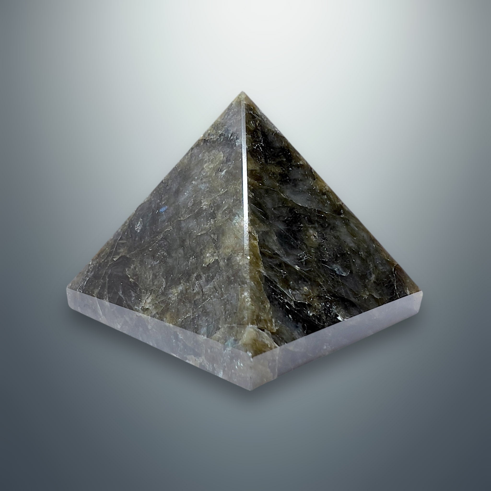 #piezas únicas_pirámide labradorita 6