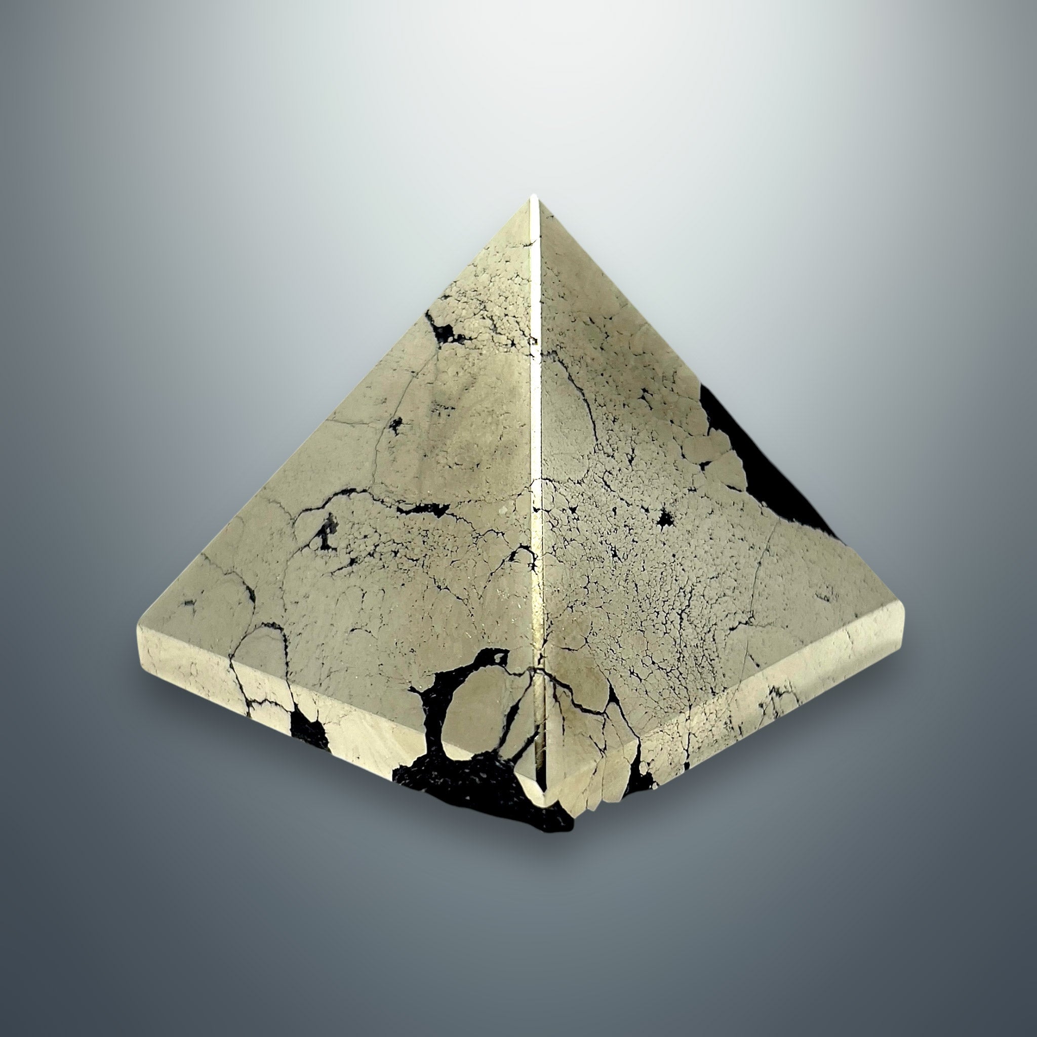 #piezas únicas_pirámide pirita 6