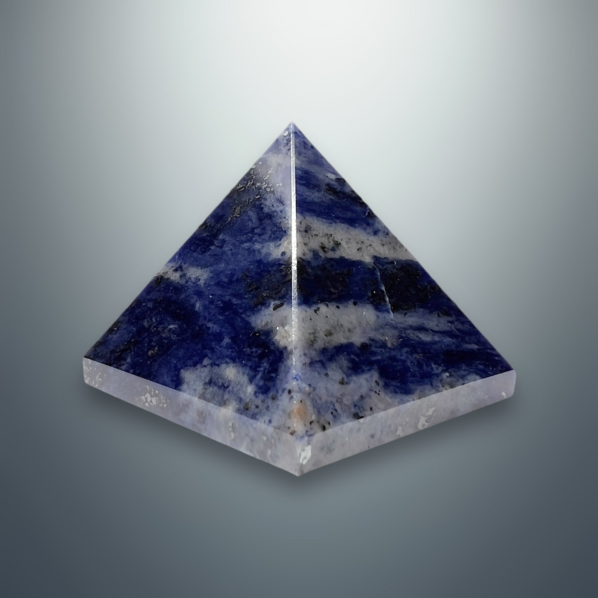 #piezas únicas_pirámide sodalita 6