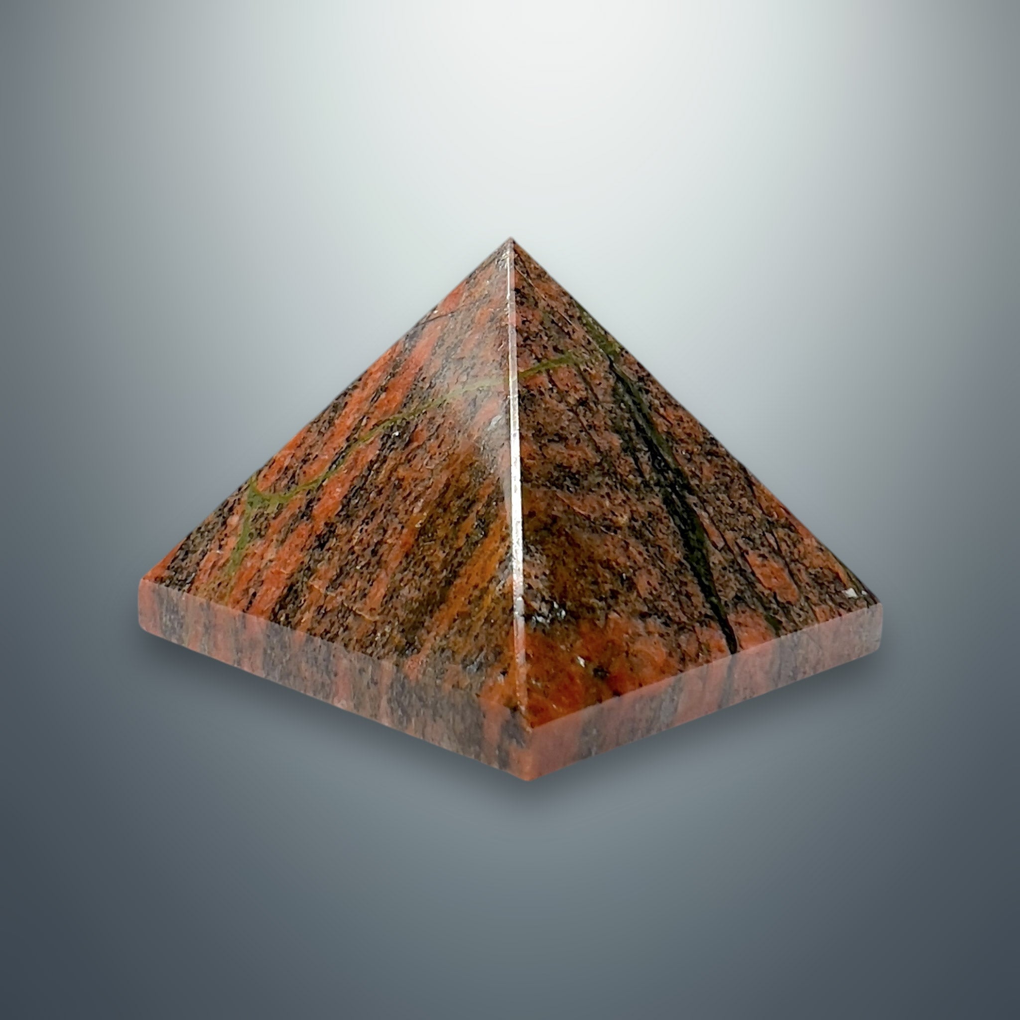 #piezas únicas_pirámide unakita 6