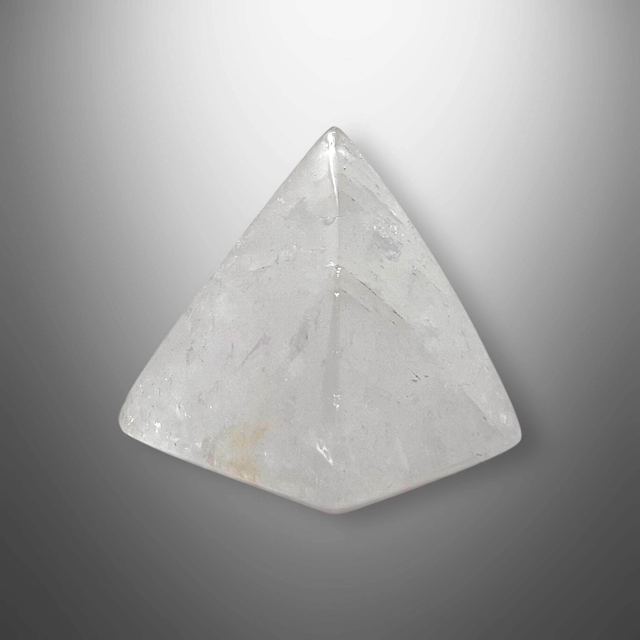 #piezas únicas_pirámide cuarzo 6