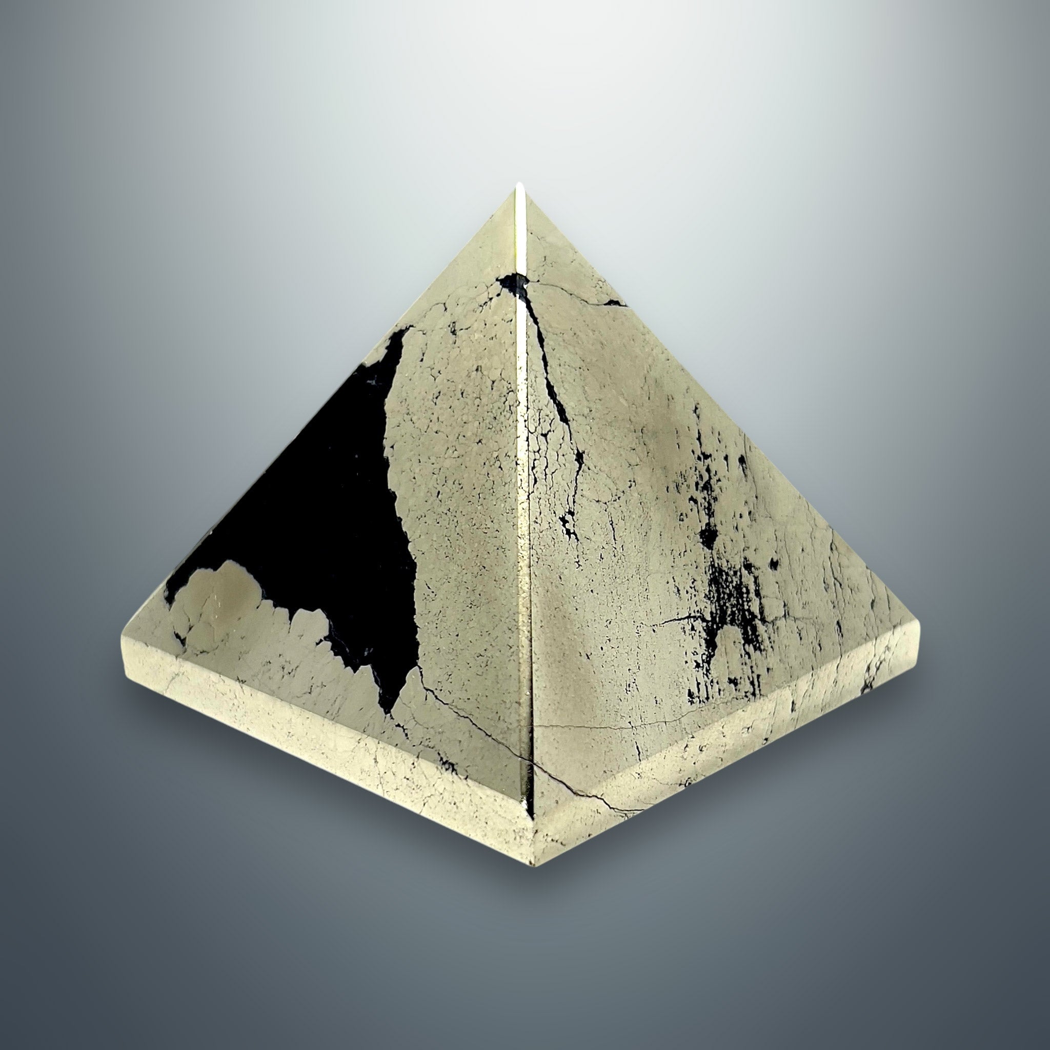 #piezas únicas_pirámide pirita 6