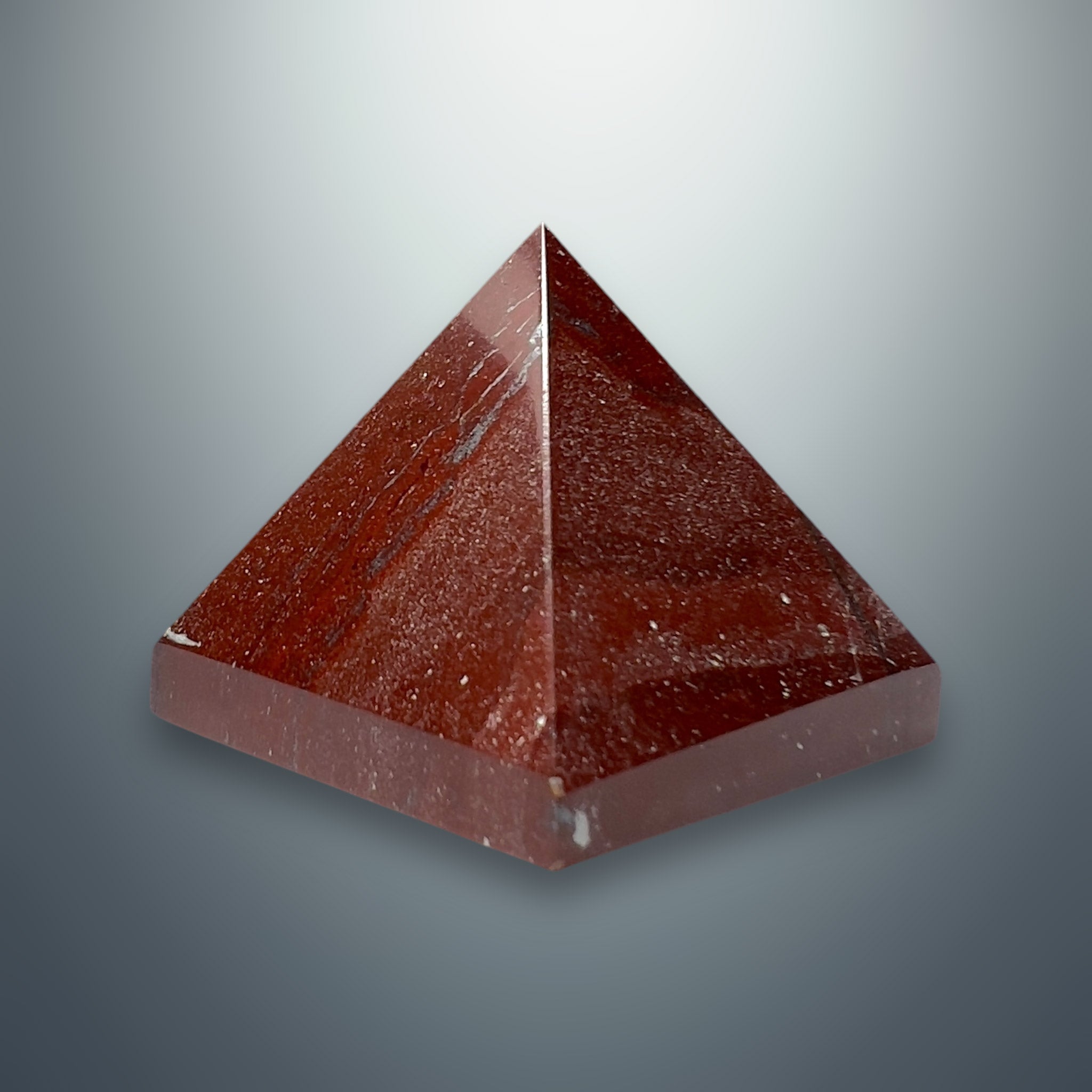 #piezas únicas_pirámide jaspe rojo 7