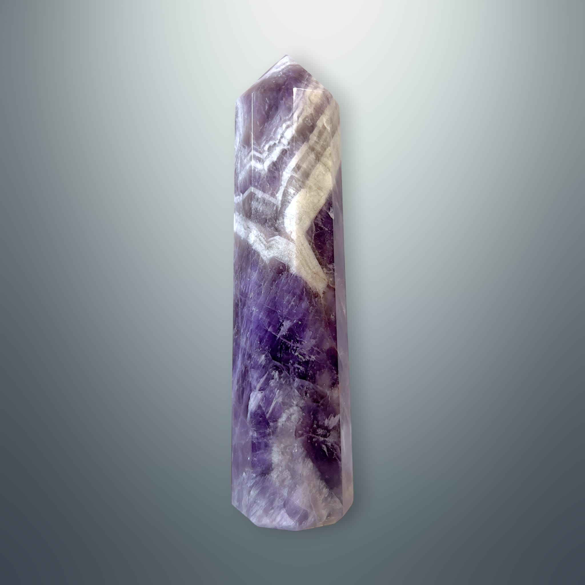 #piezas únicas_torre hexagonal amatista chevron