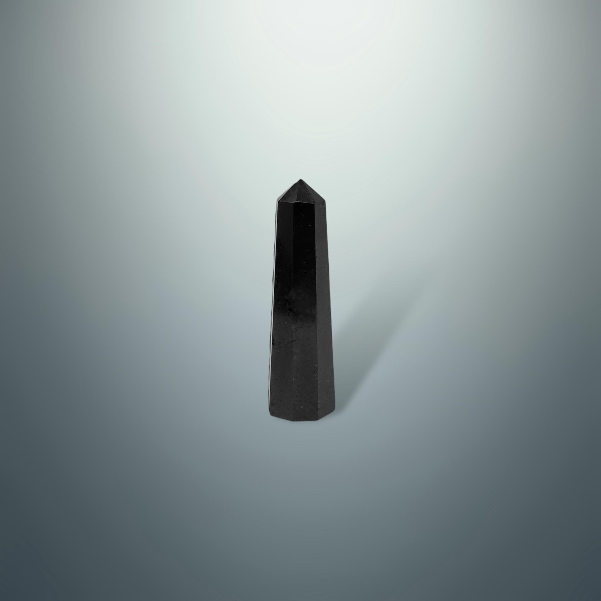 #piezas únicas_torre hexagonal turmalina negra 9