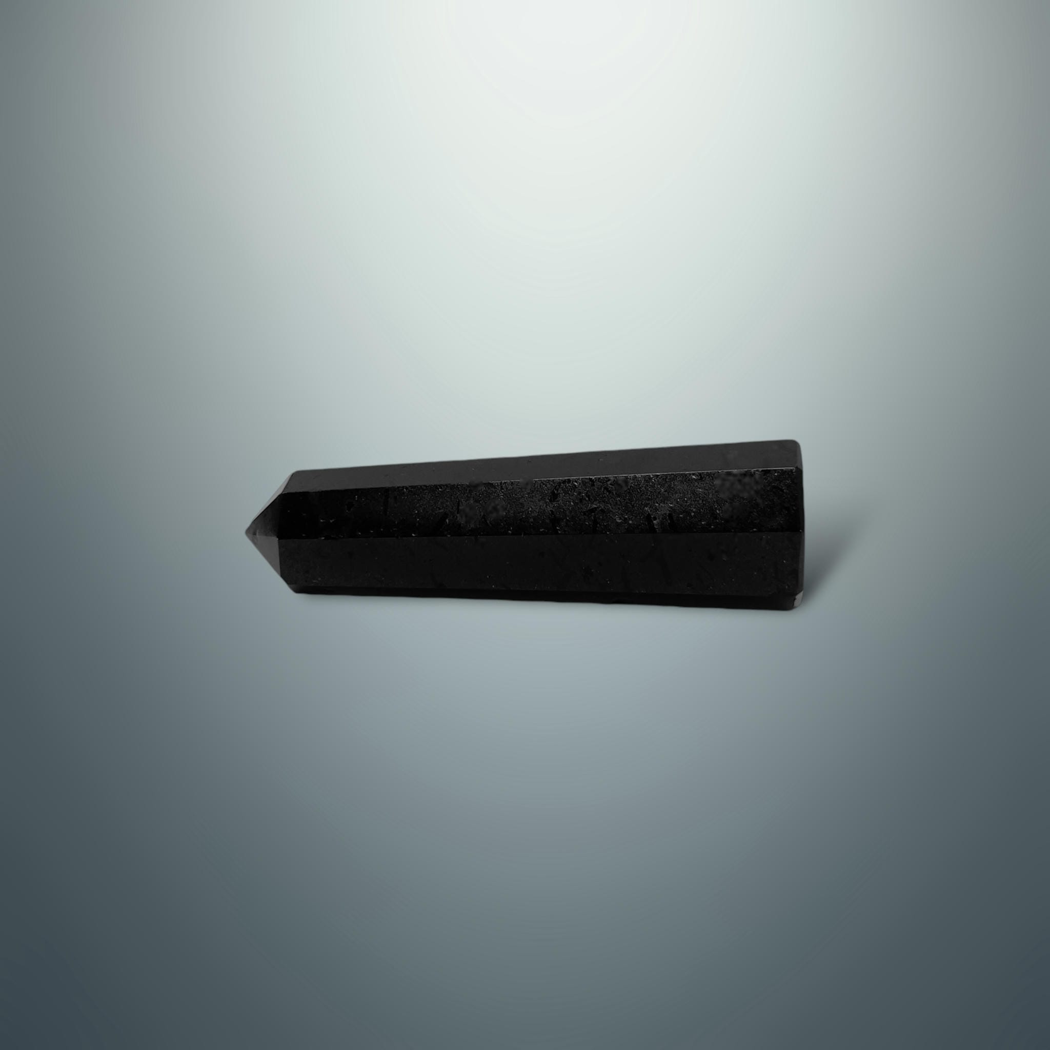 #piezas únicas_torre hexagonal turmalina negra 9