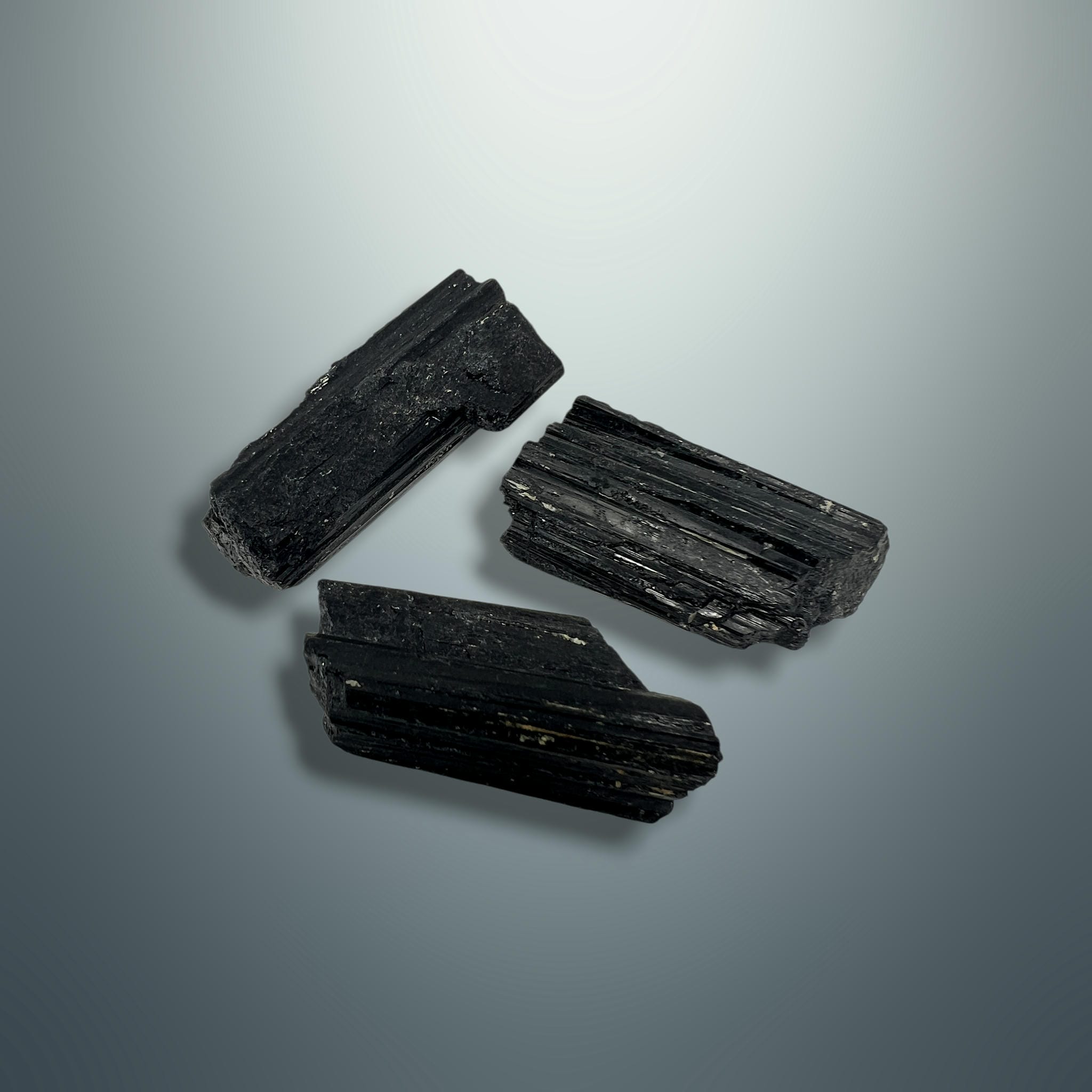 Turmalina Negra en Bruto