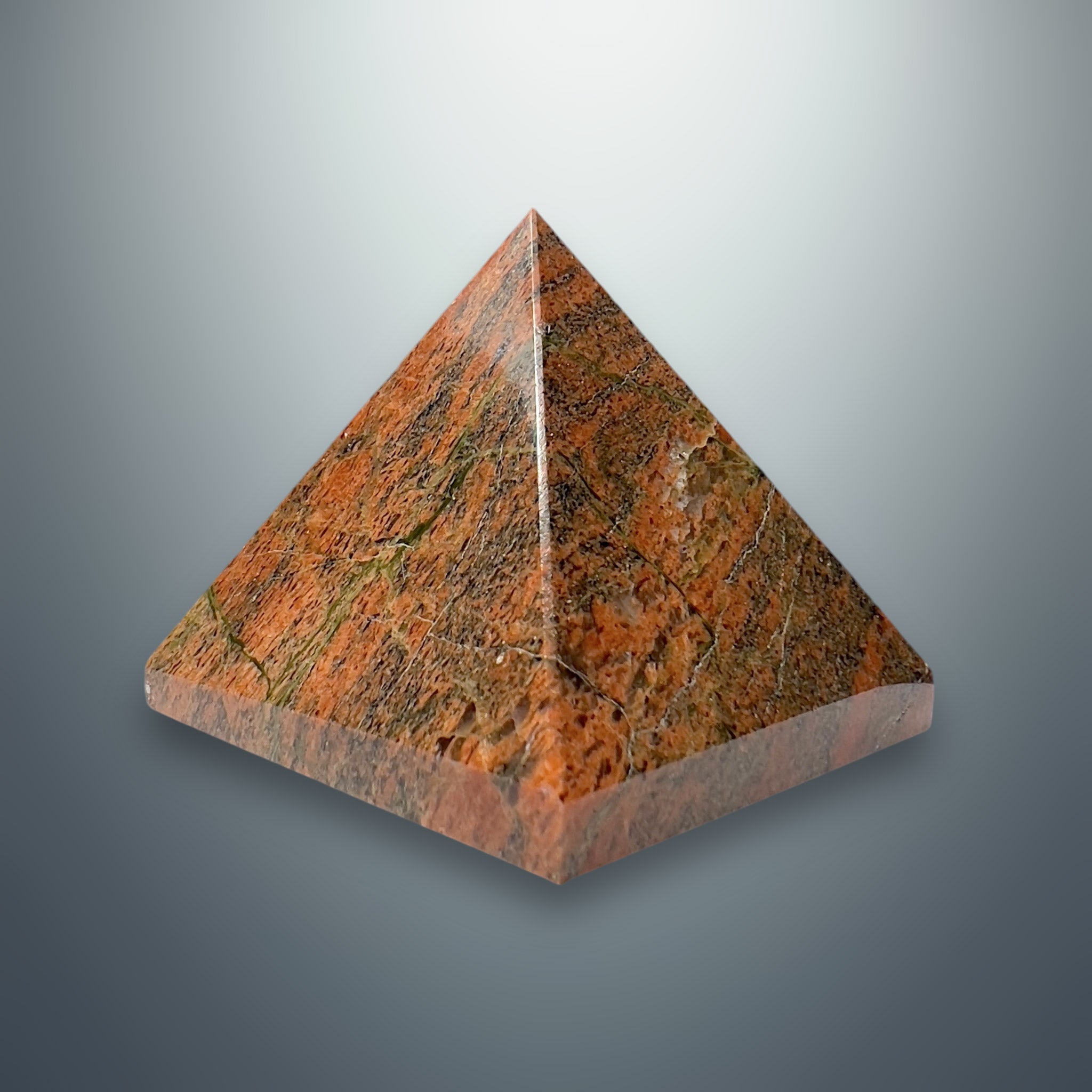 #piezas únicas_pirámide unakita 1