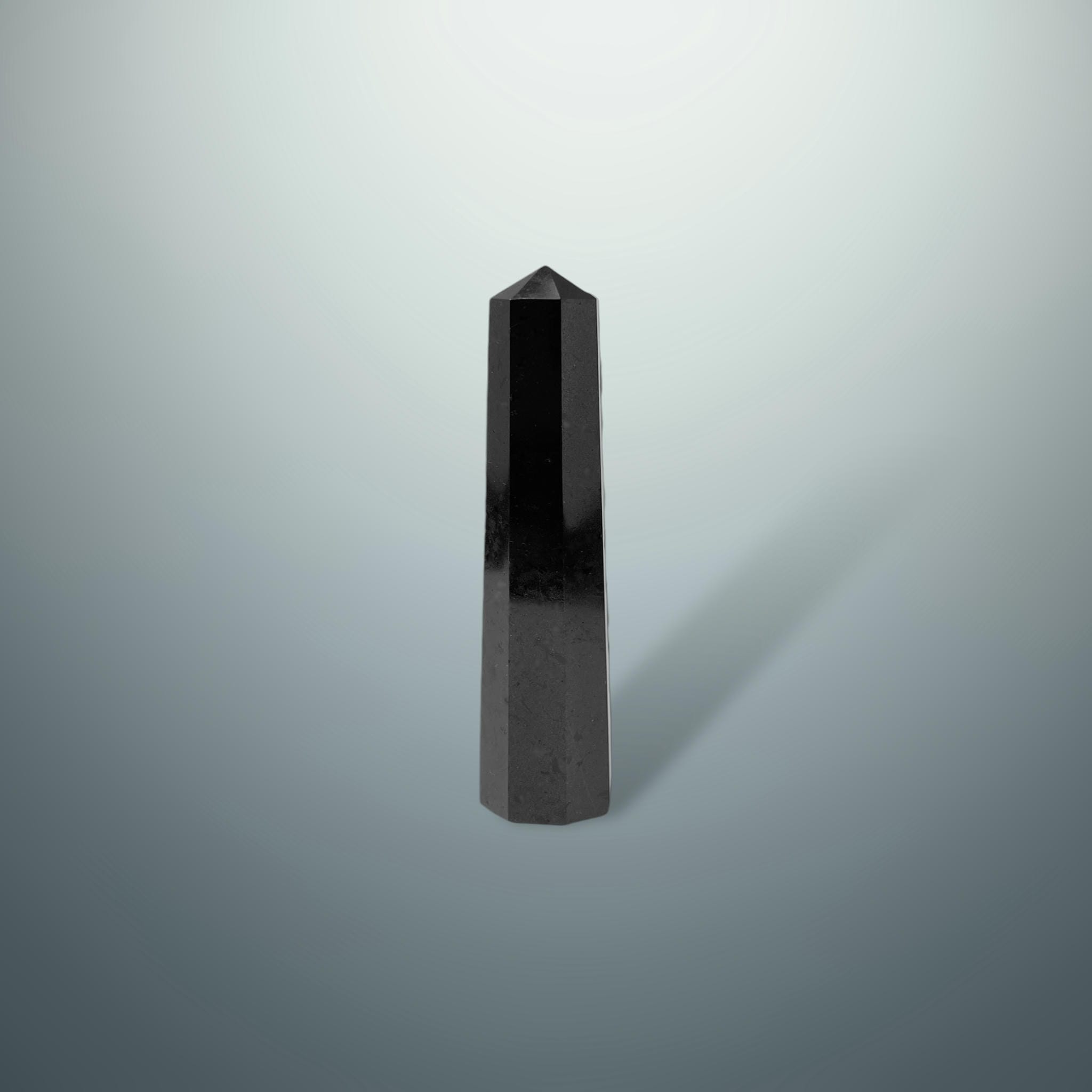 #piezas únicas_torre hexagonal turmalina negra 1